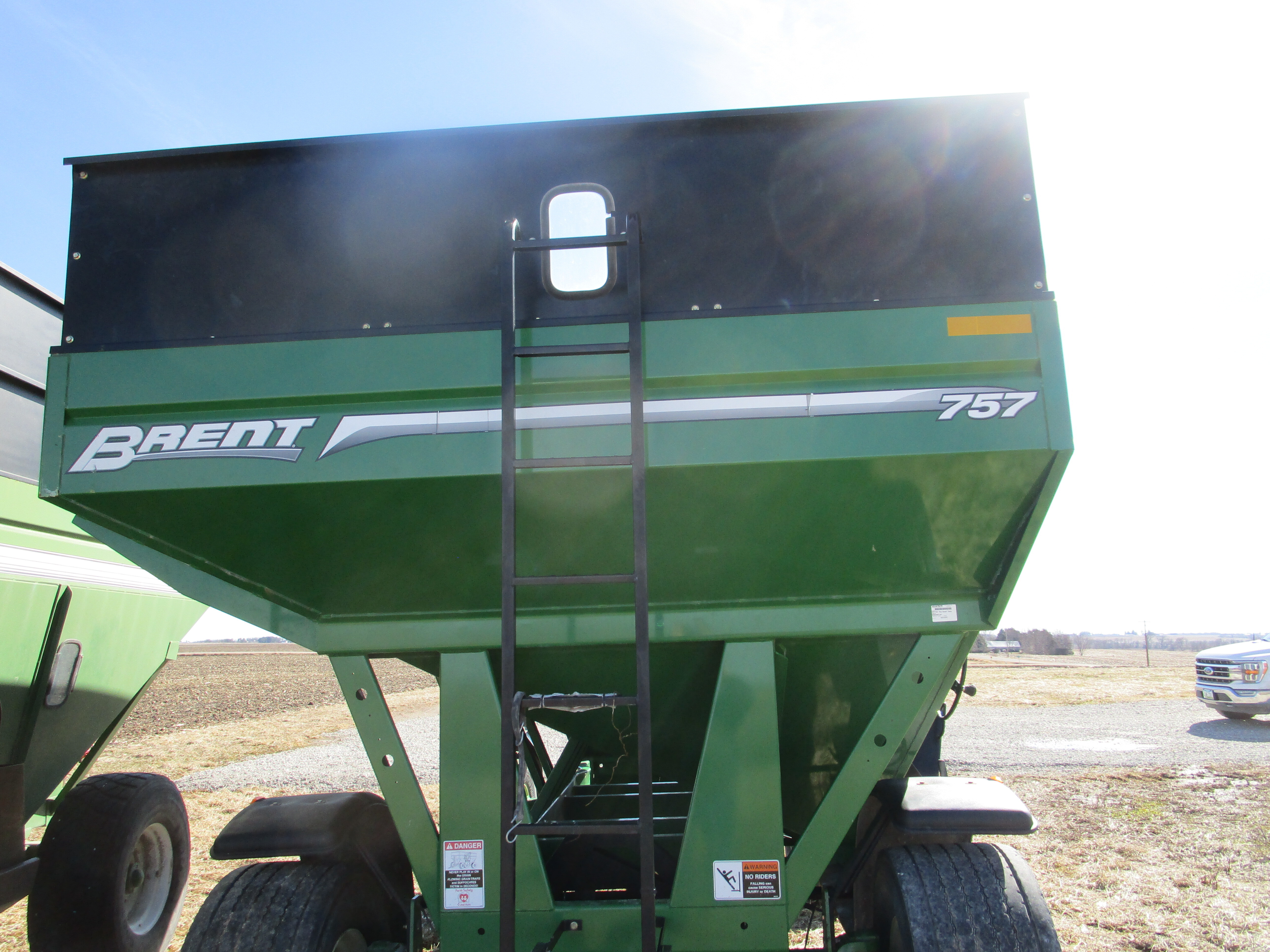 2014 Brent 757 Gravity Wagon