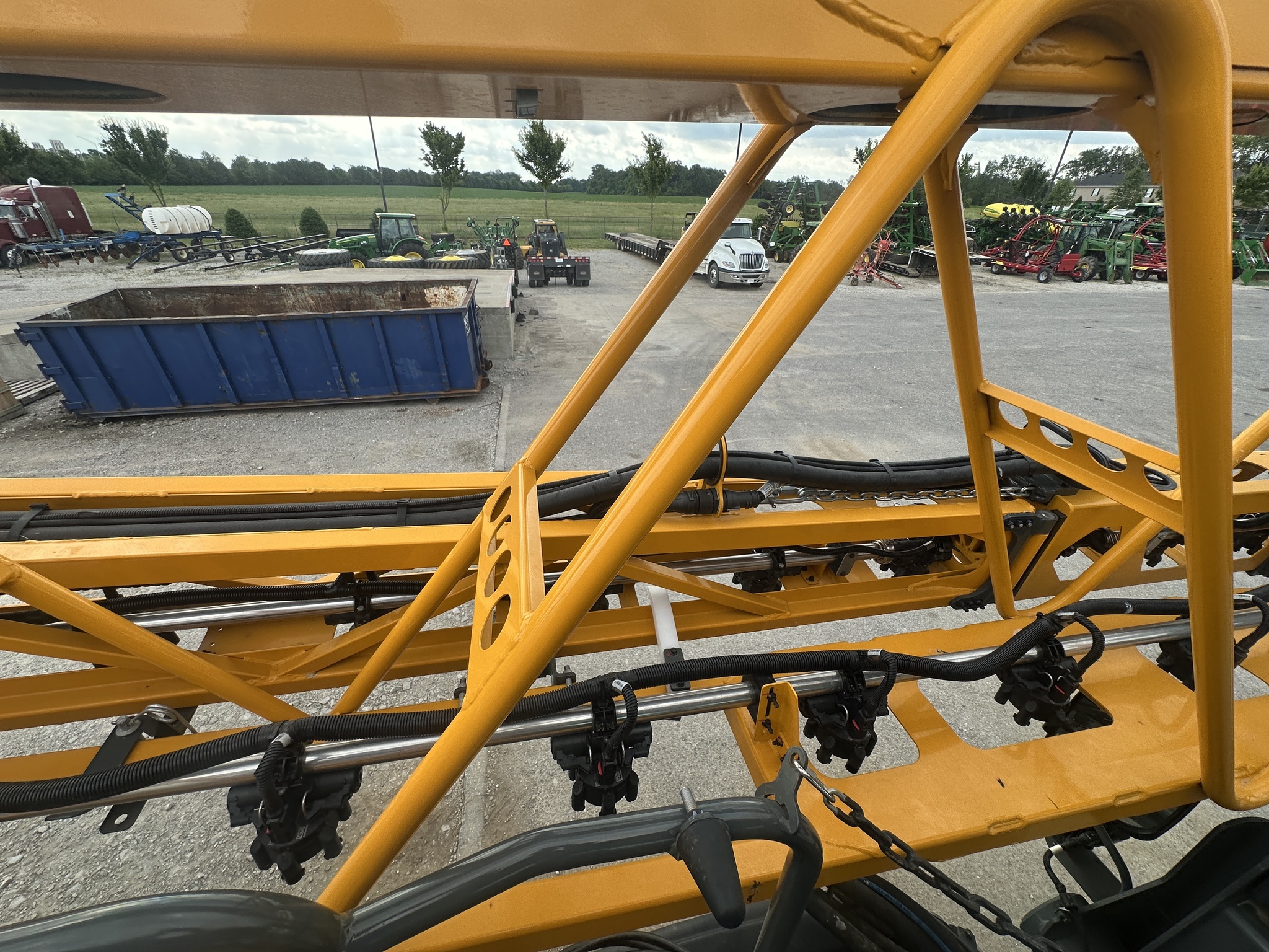 2024 Hagie STS16 Self-Propelled Sprayer