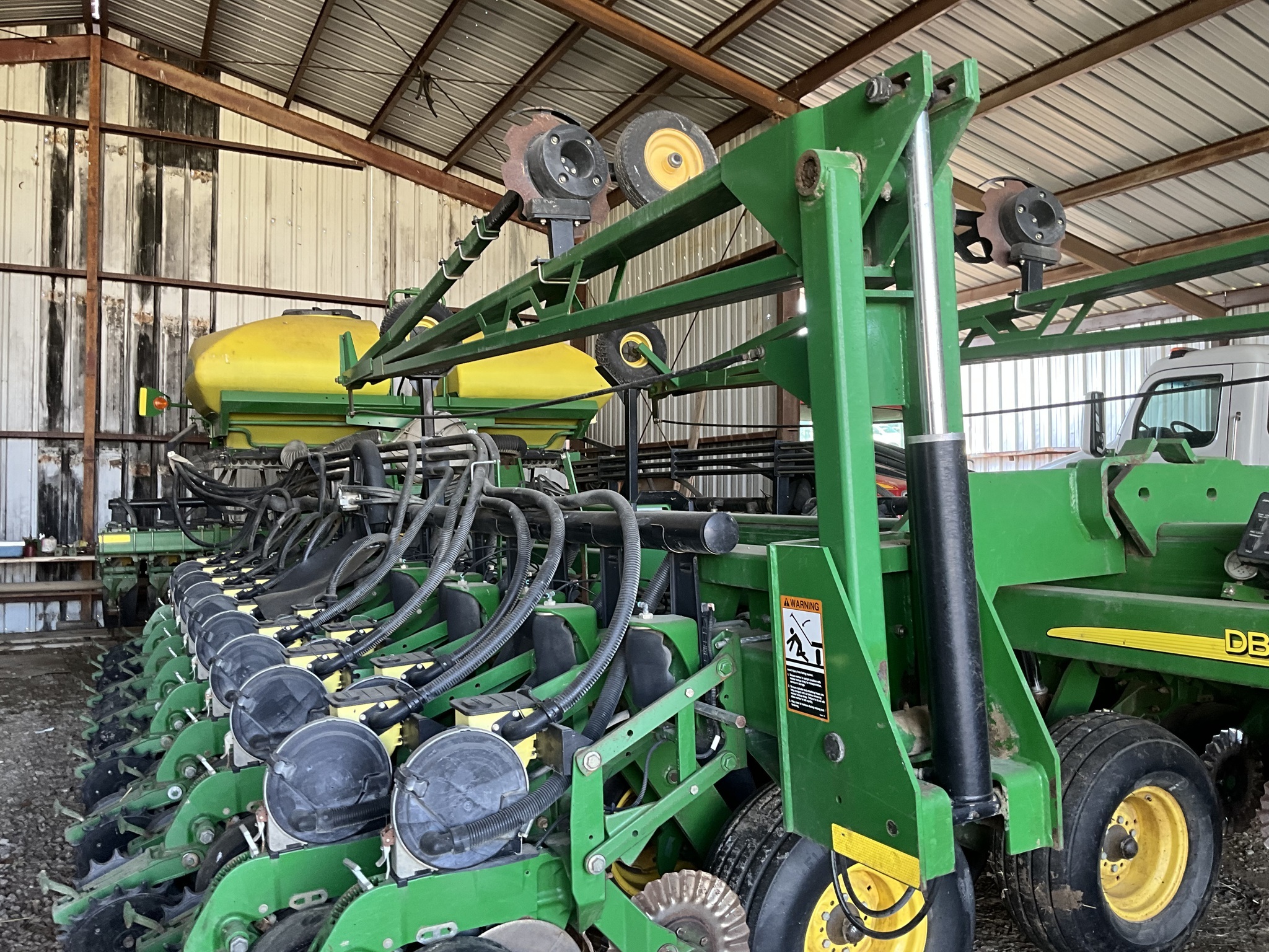 2010 John Deere DB60 Planter