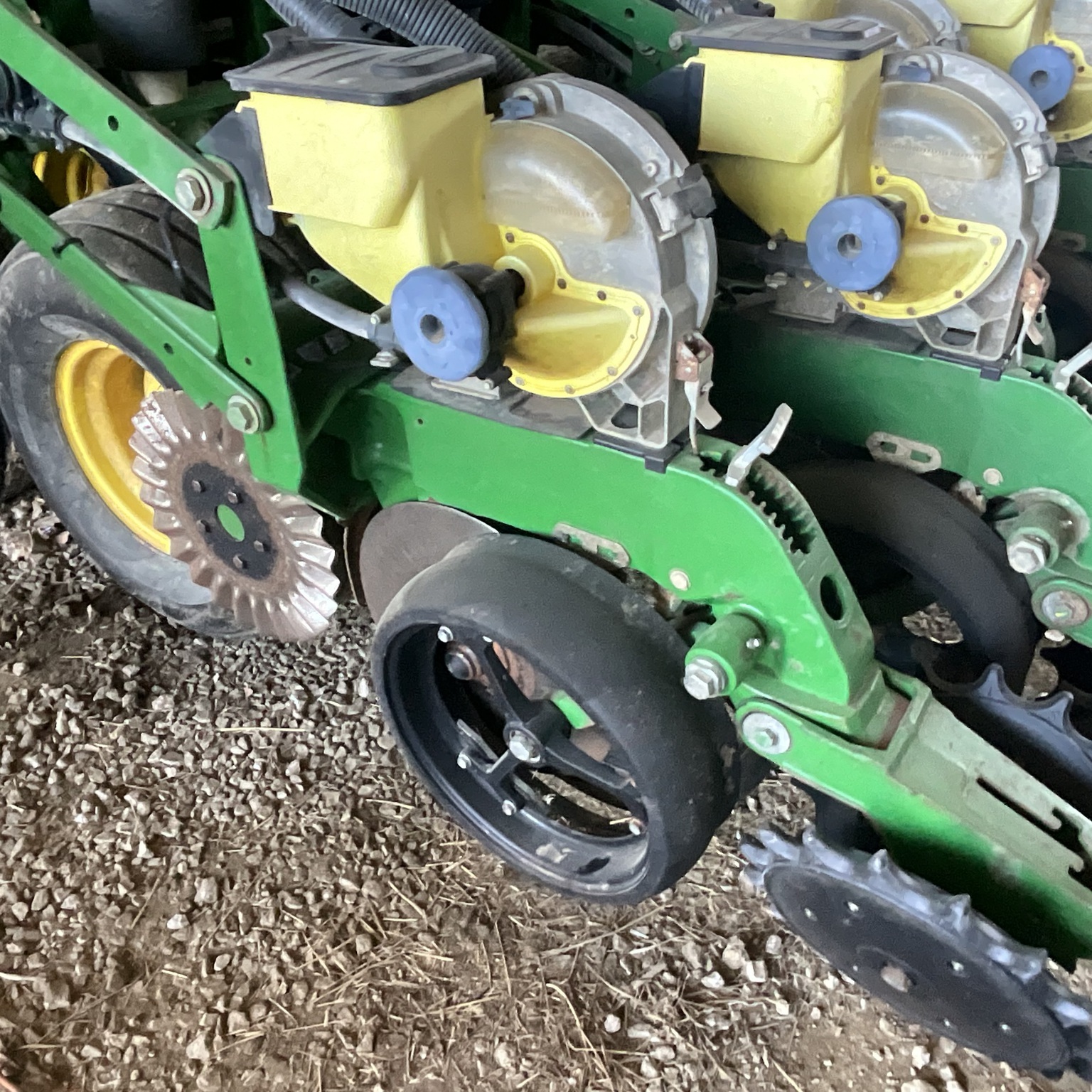 2010 John Deere DB60 Planter