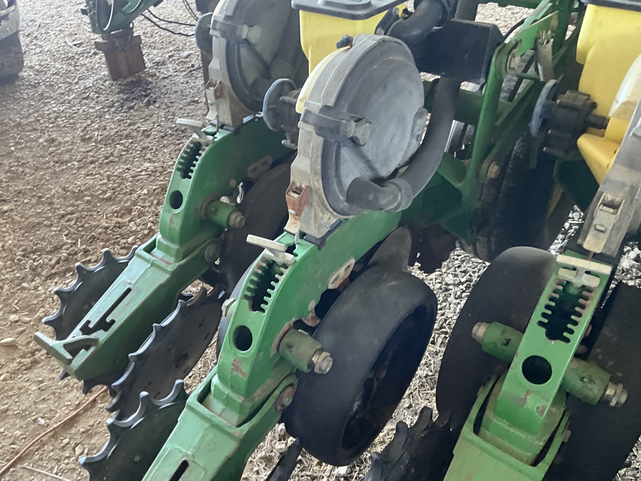 2010 John Deere DB60 Planter