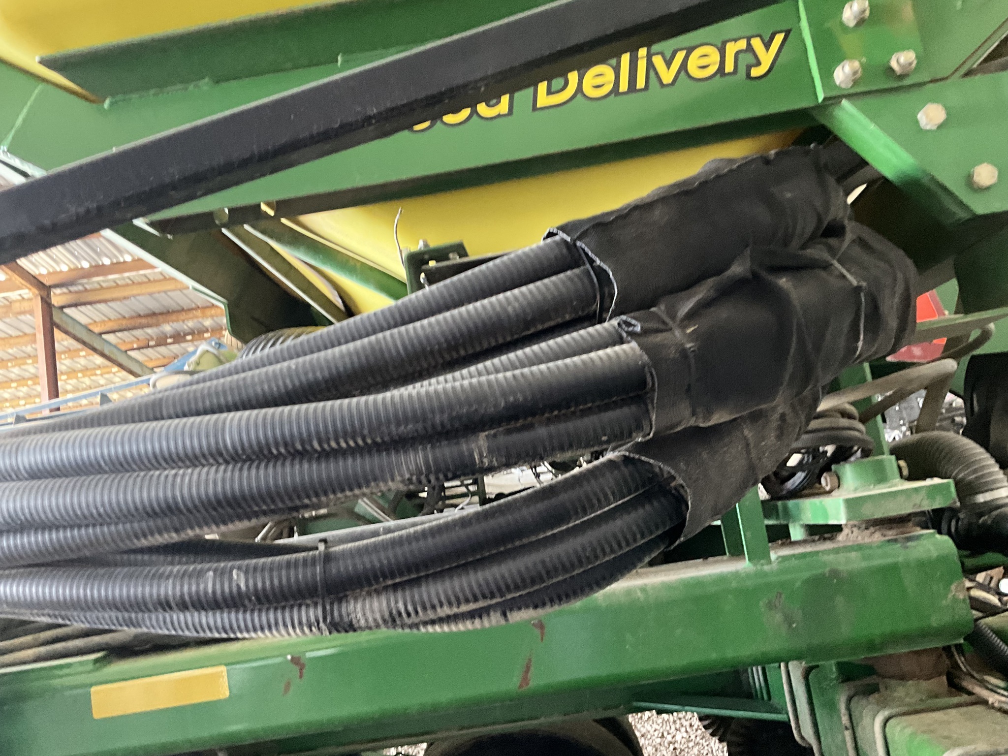 2010 John Deere DB60 Planter