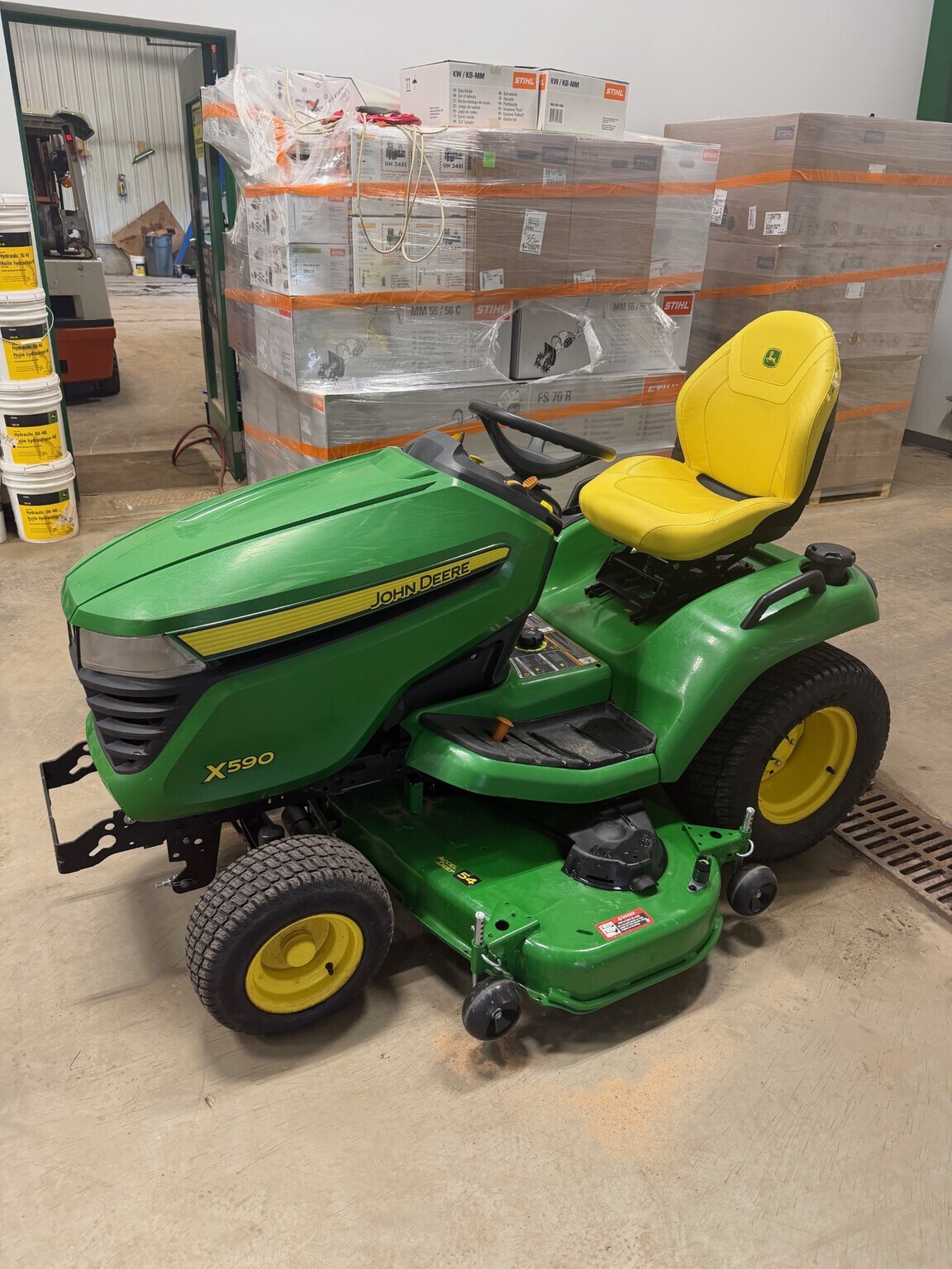 2023 John Deere X590 Lawn Mower