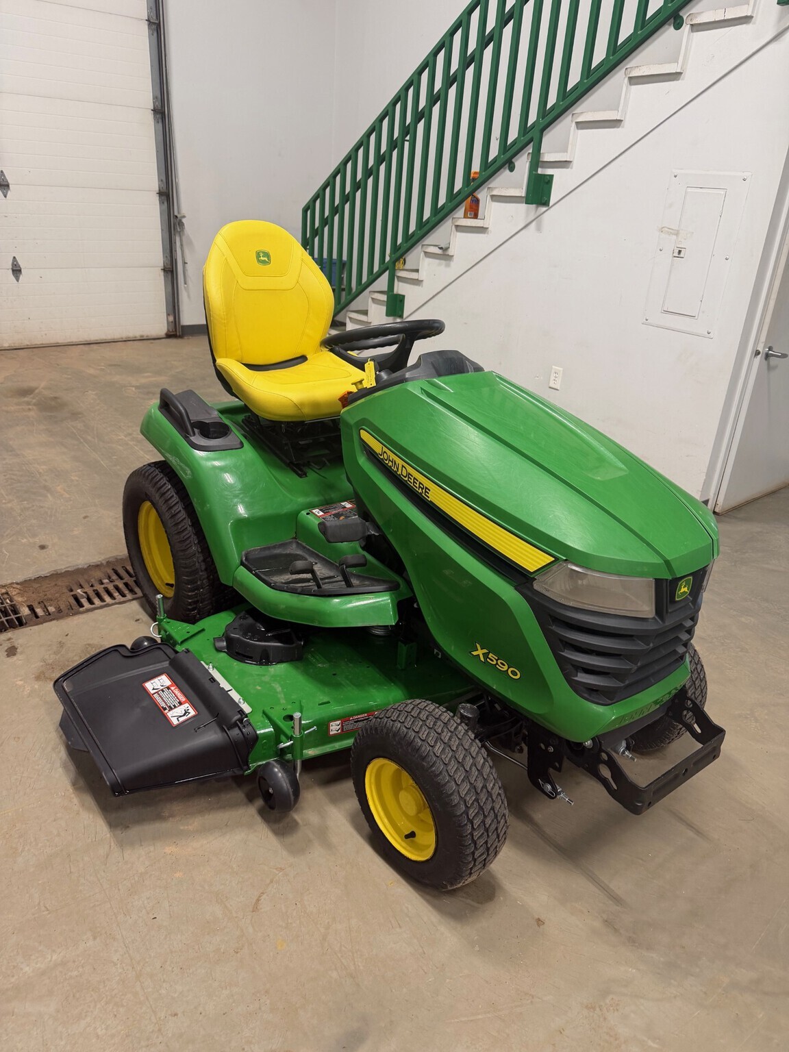 2023 John Deere X590 Lawn Mower