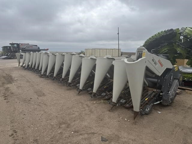 2021 Claas 16-30 Corn Head