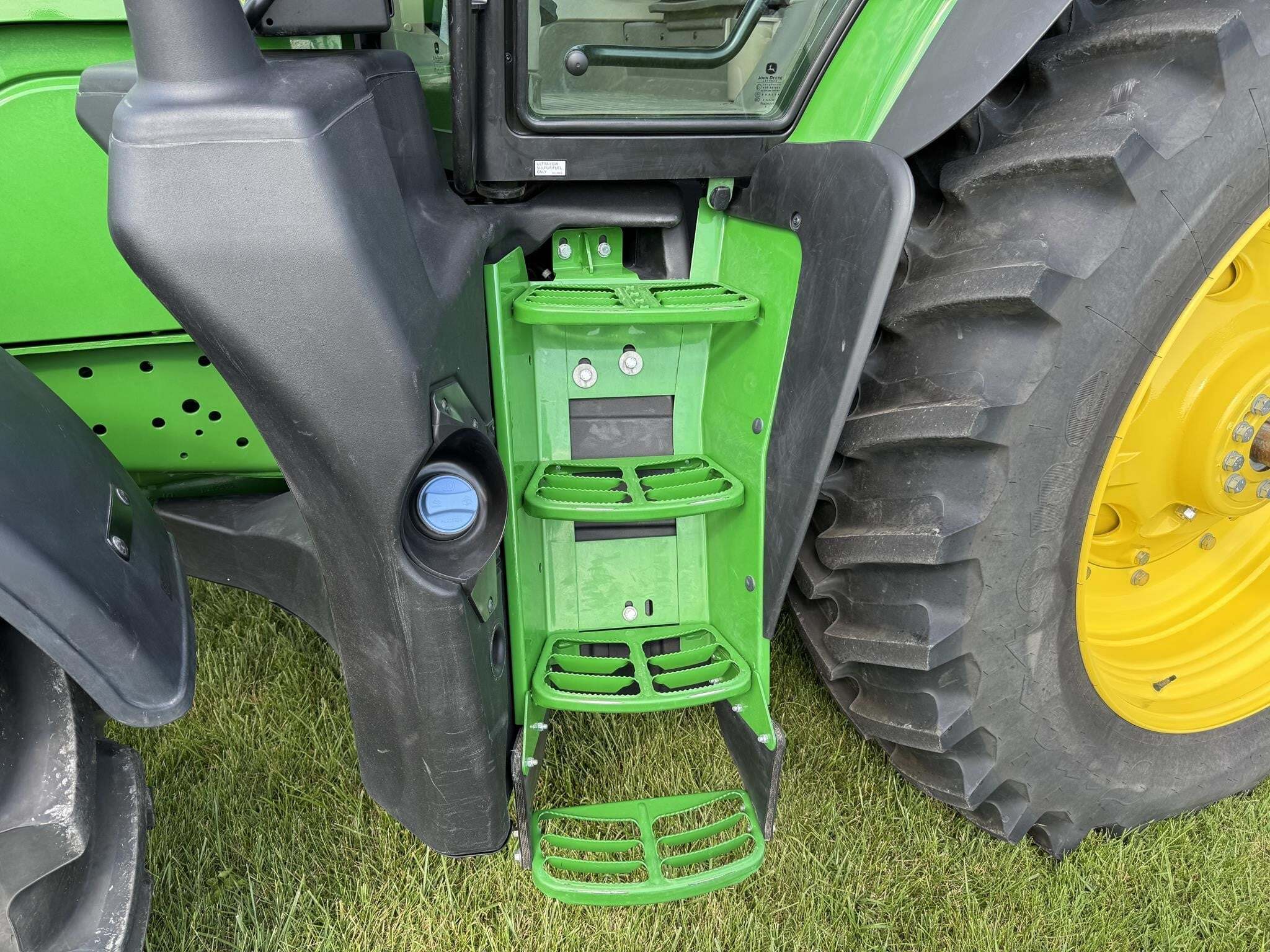 2024 John Deere 6R 175 Tractor