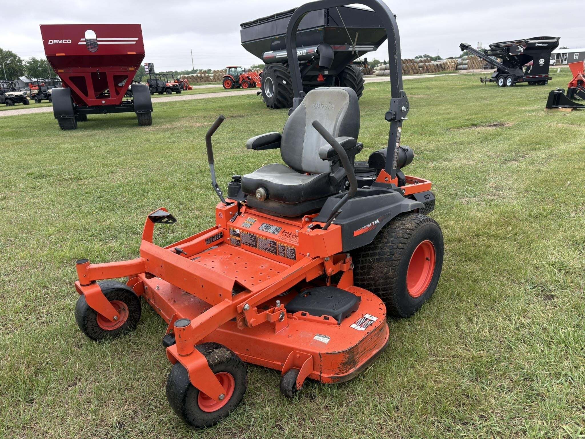 2018 Kubota Z725 Lawn Mower