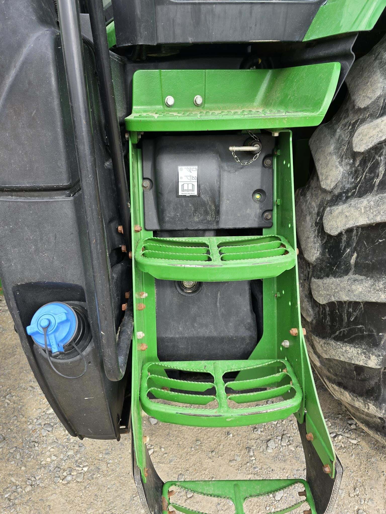 2020 John Deere 8320R Tractor