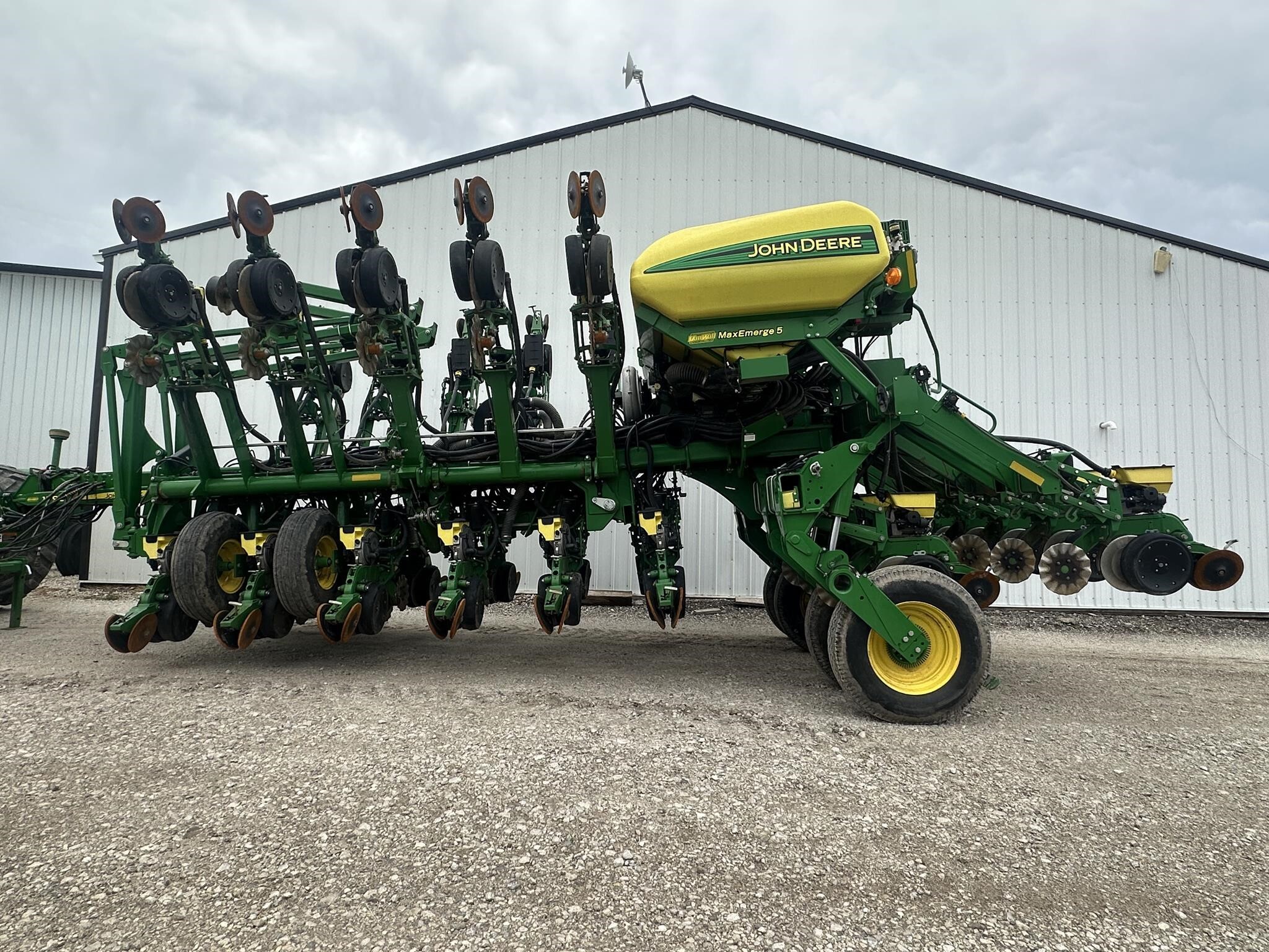2015 John Deere 1795 Planter