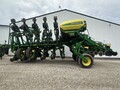 2015 John Deere 1795 Planter