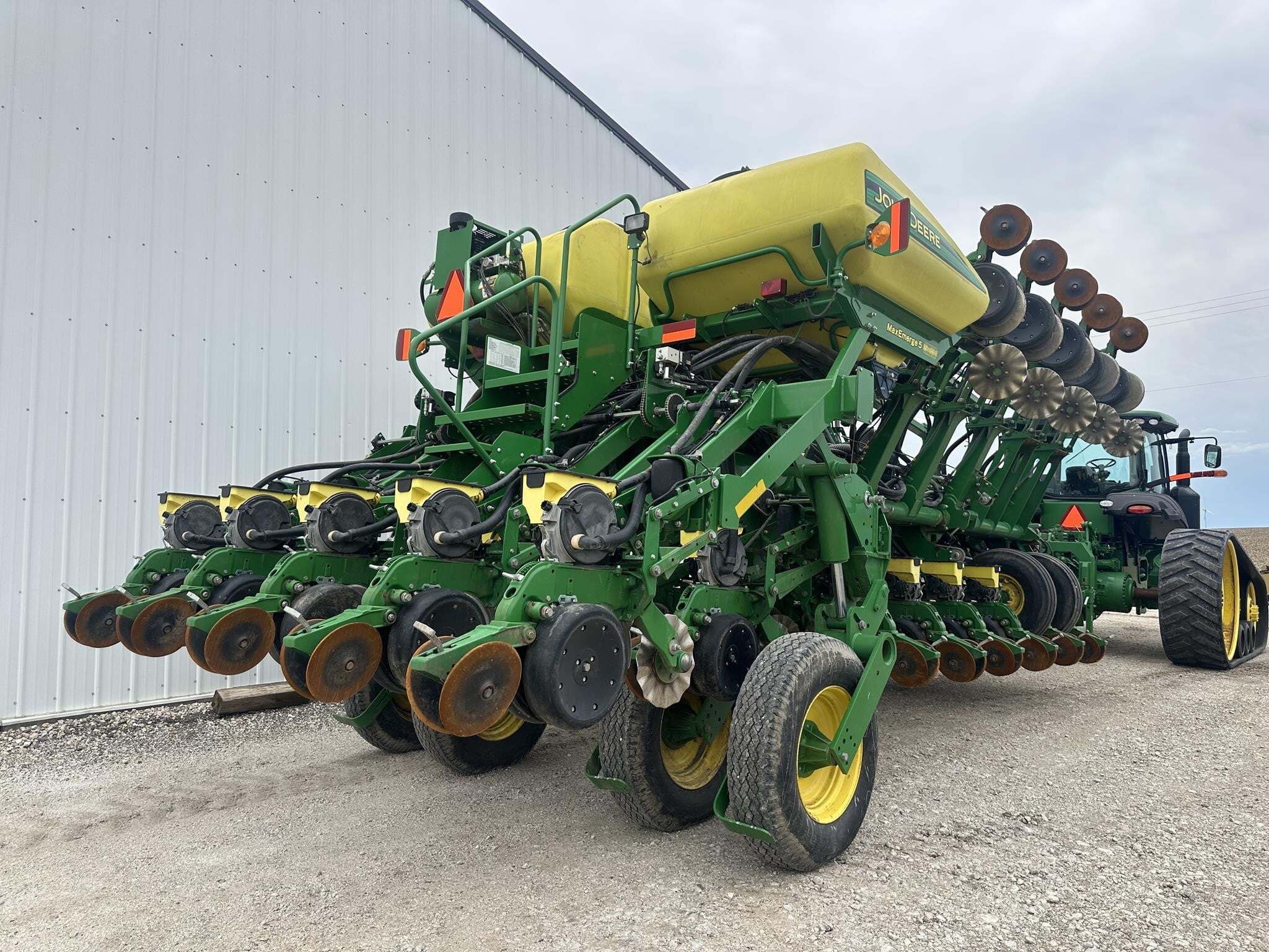 2015 John Deere 1795 Planter