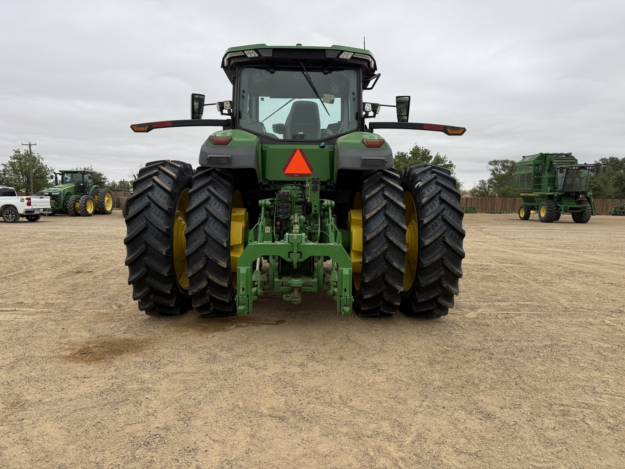 2021 John Deere 8R 410 Tractor