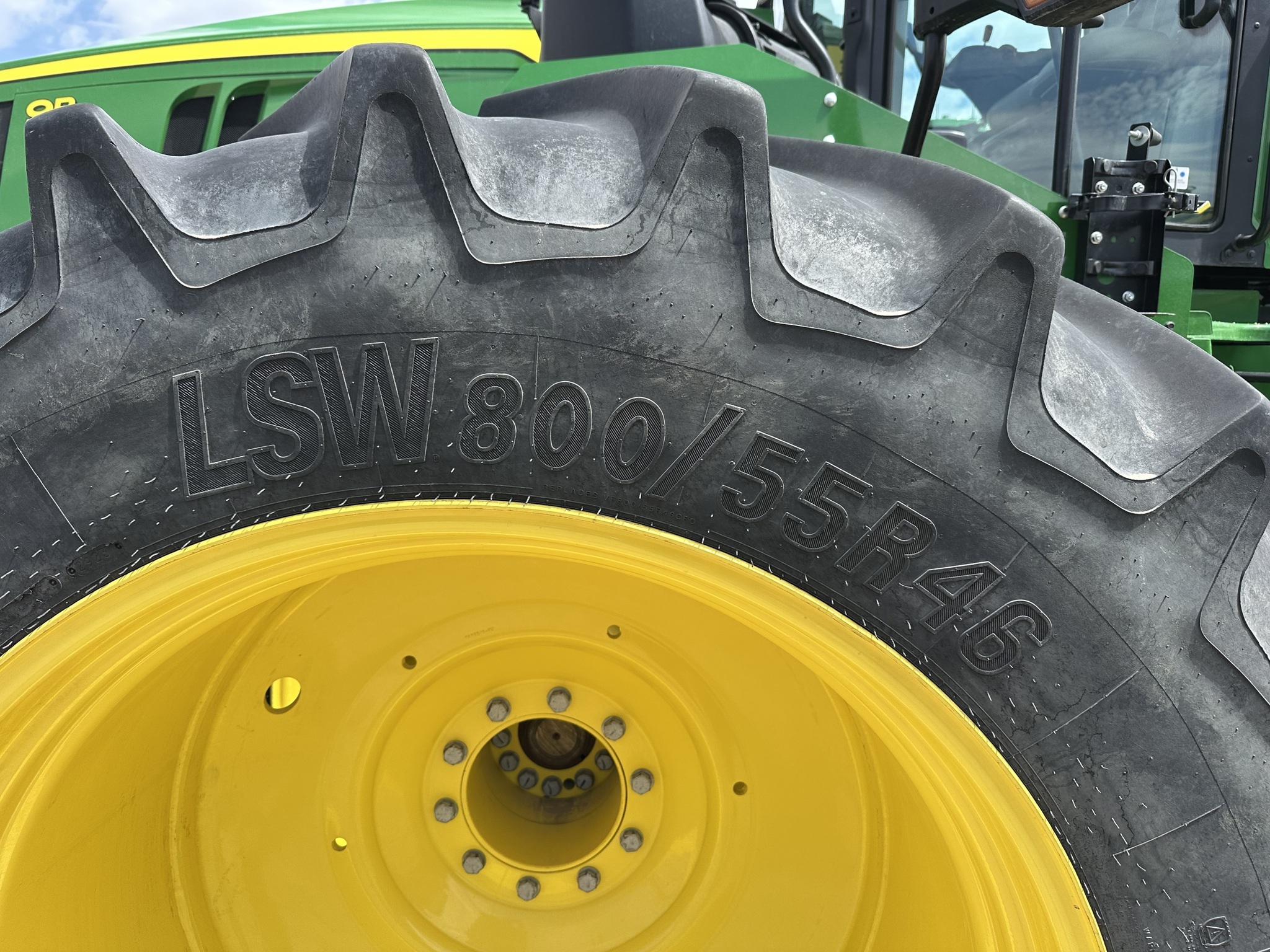 2024 John Deere 9R 590 Tractor