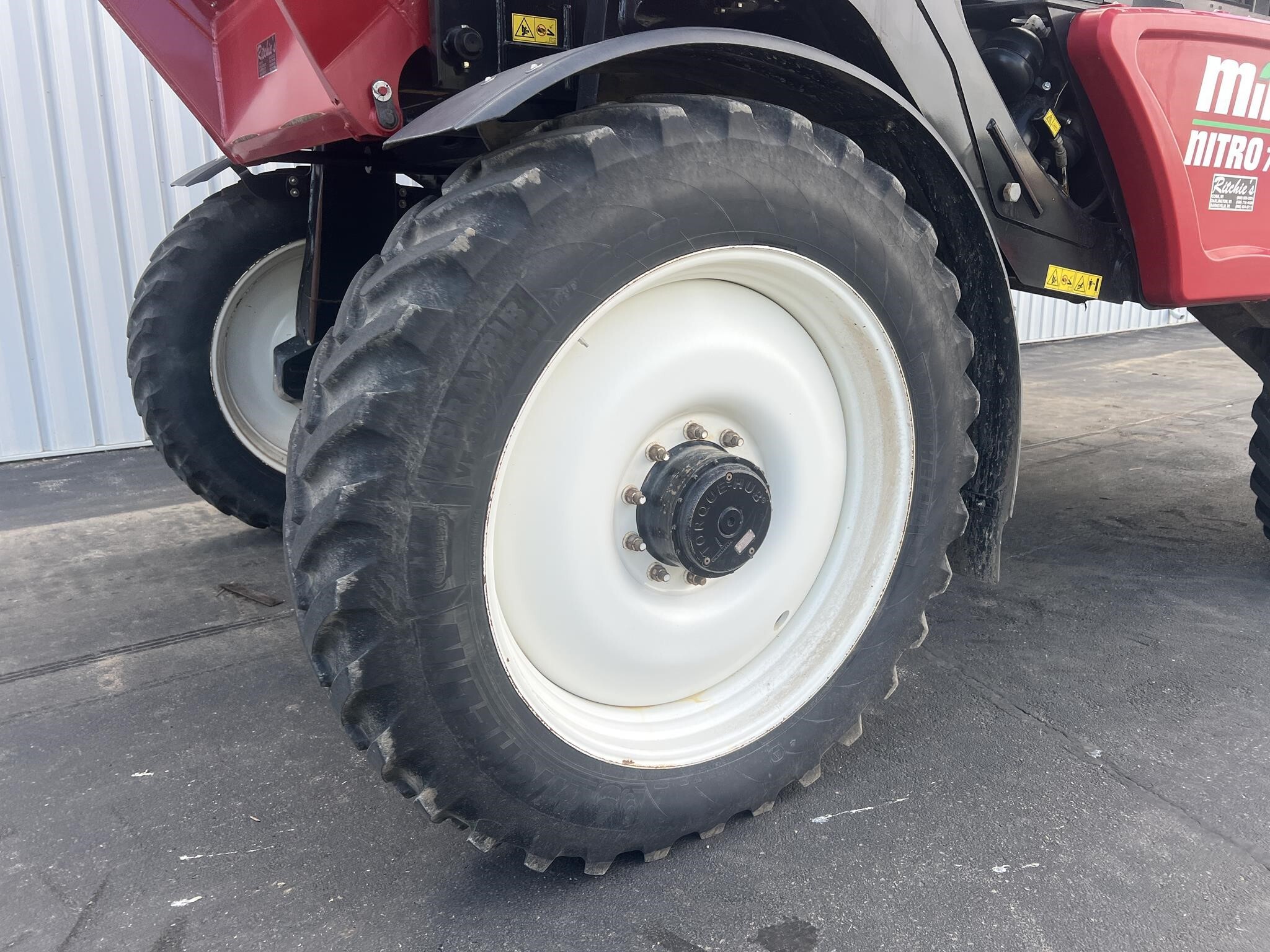 2020 Miller NITRO 7310 Self-Propelled Sprayer