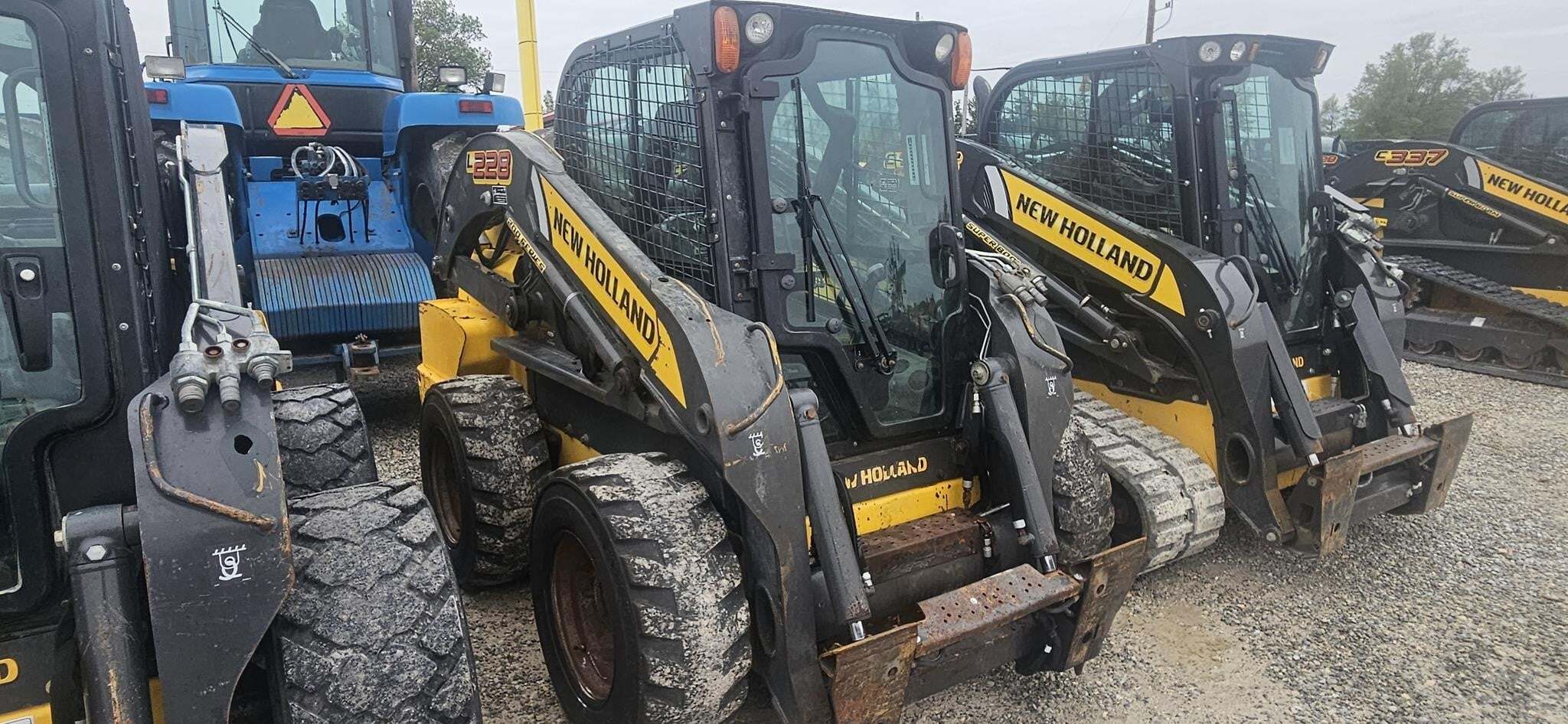 2017 New Holland L228 Skid Steer