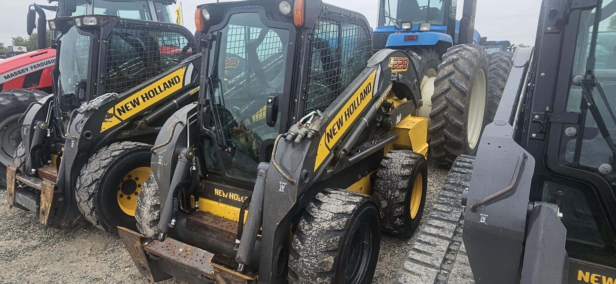 2017 New Holland L228 Skid Steer