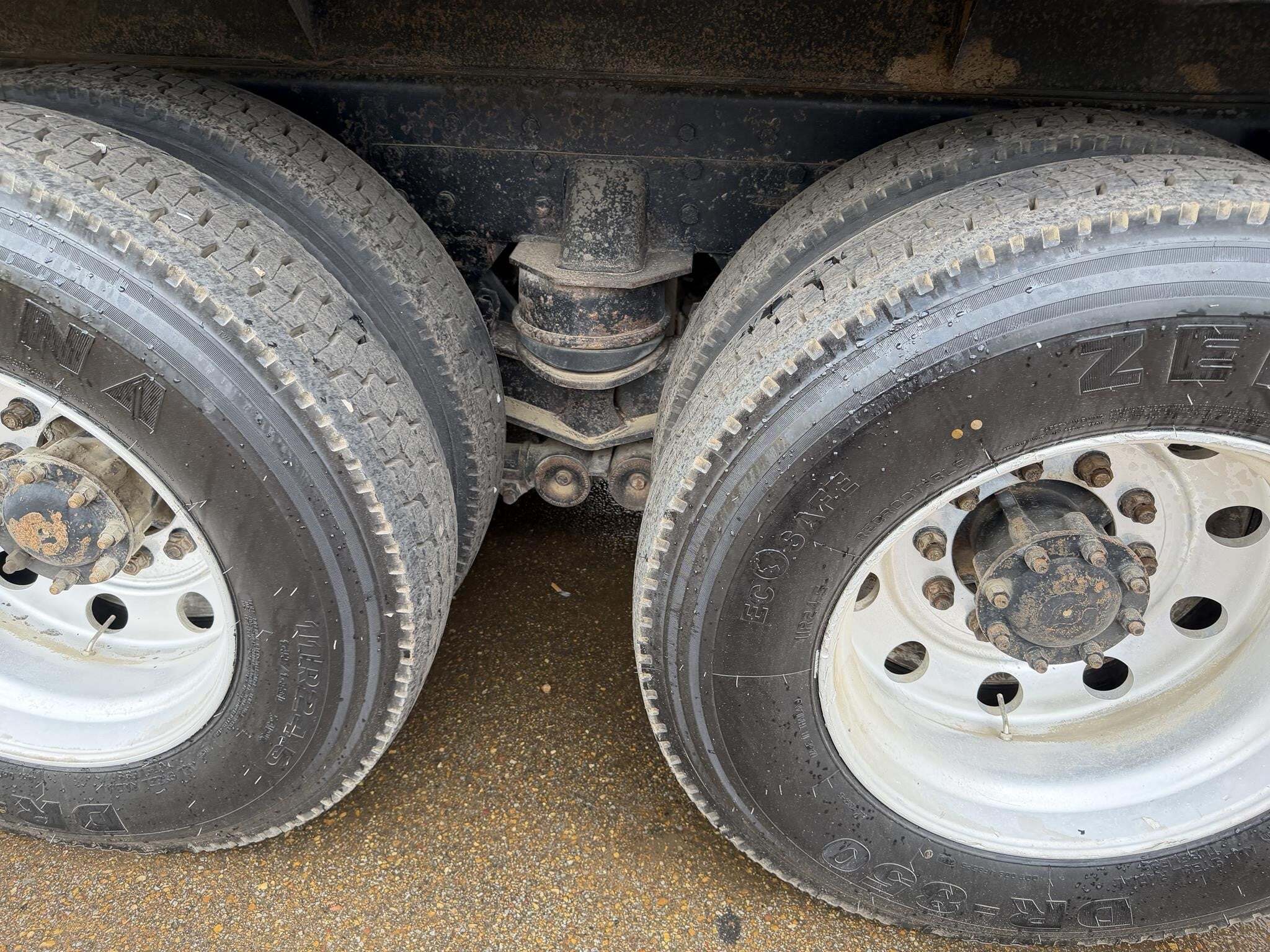 2004 Western Star 4900FA Semi Trucks/Trailer