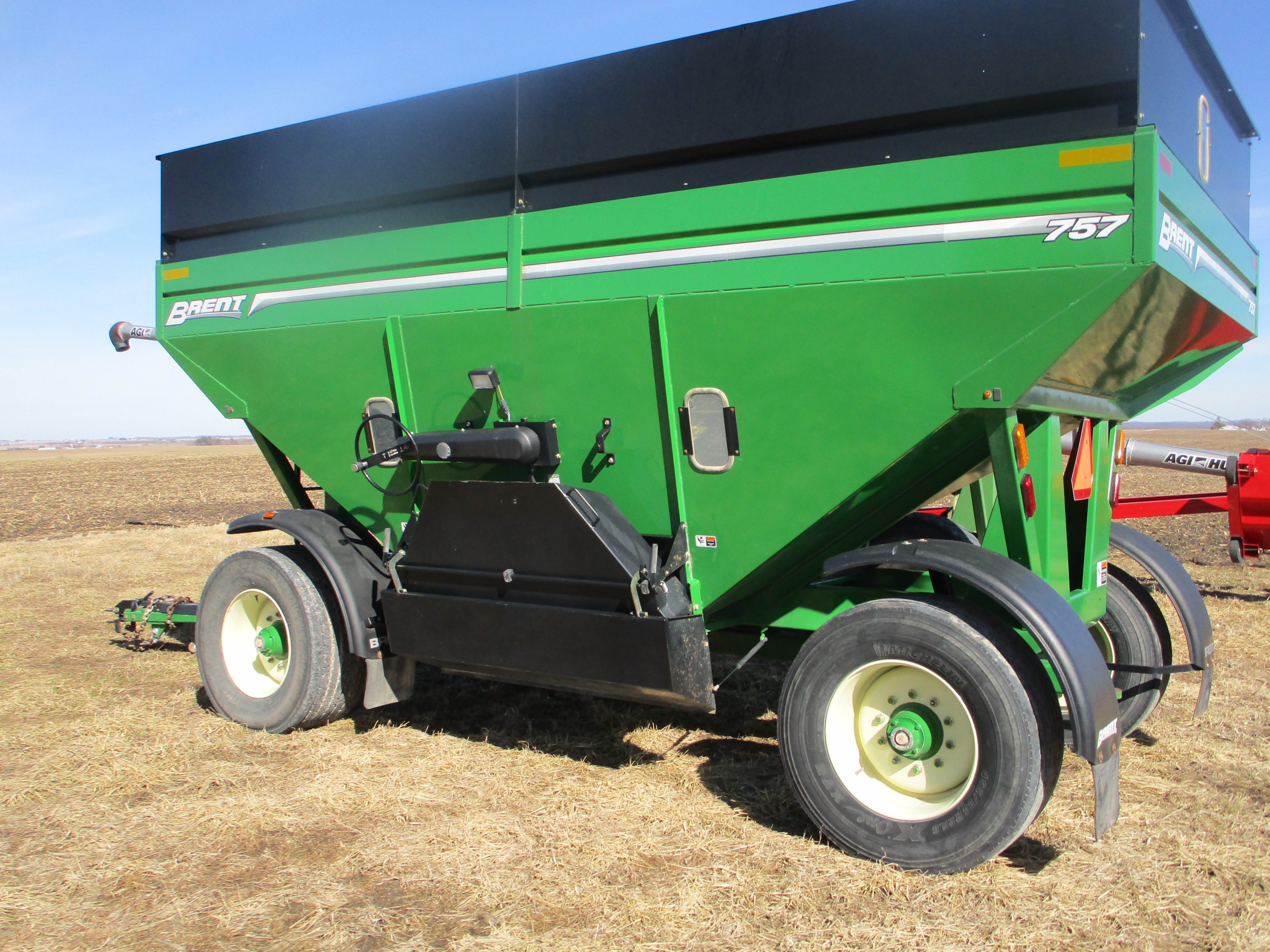 2014 Brent 757 Gravity Wagon
