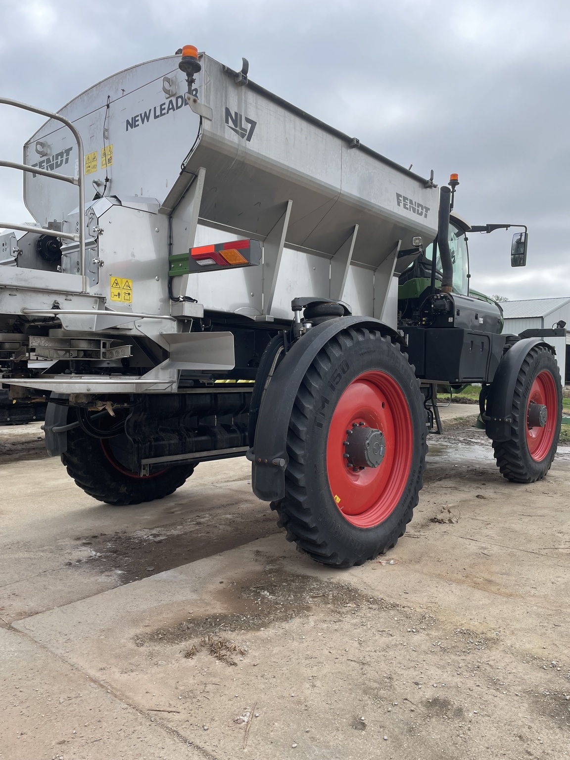 2025 Fendt RG937H Self-Propelled Sprayer