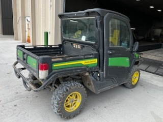 2024 John Deere XUV 835M ATVs and Utility Vehicle