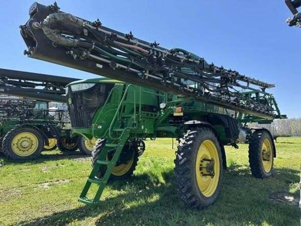 Used John Deere R4038 Self-Propelled Sprayers for Sale - 123
