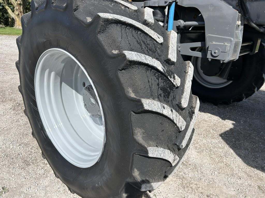  ROGATOR RG1300C Self-Propelled Sprayer