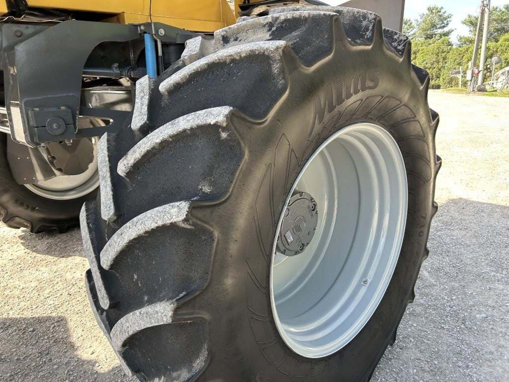  ROGATOR RG1300C Self-Propelled Sprayer