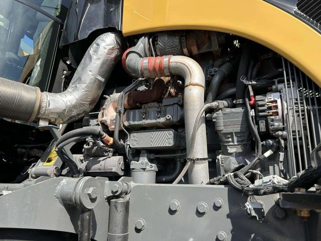  ROGATOR RG1300C Self-Propelled Sprayer