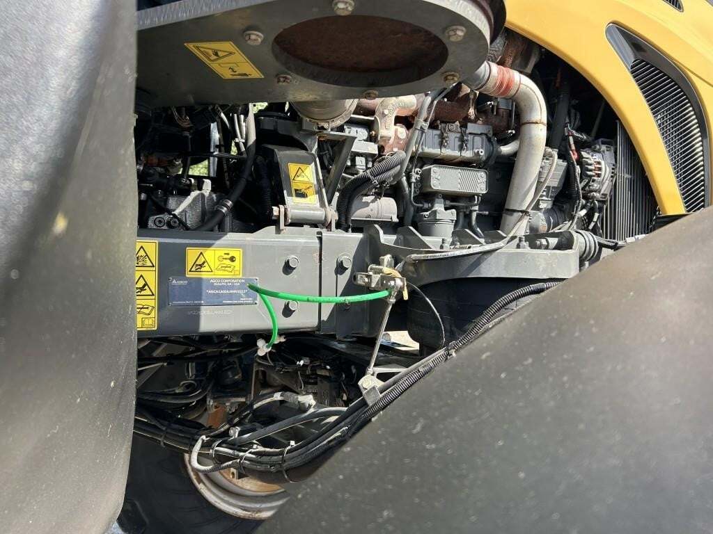  ROGATOR RG1300C Self-Propelled Sprayer