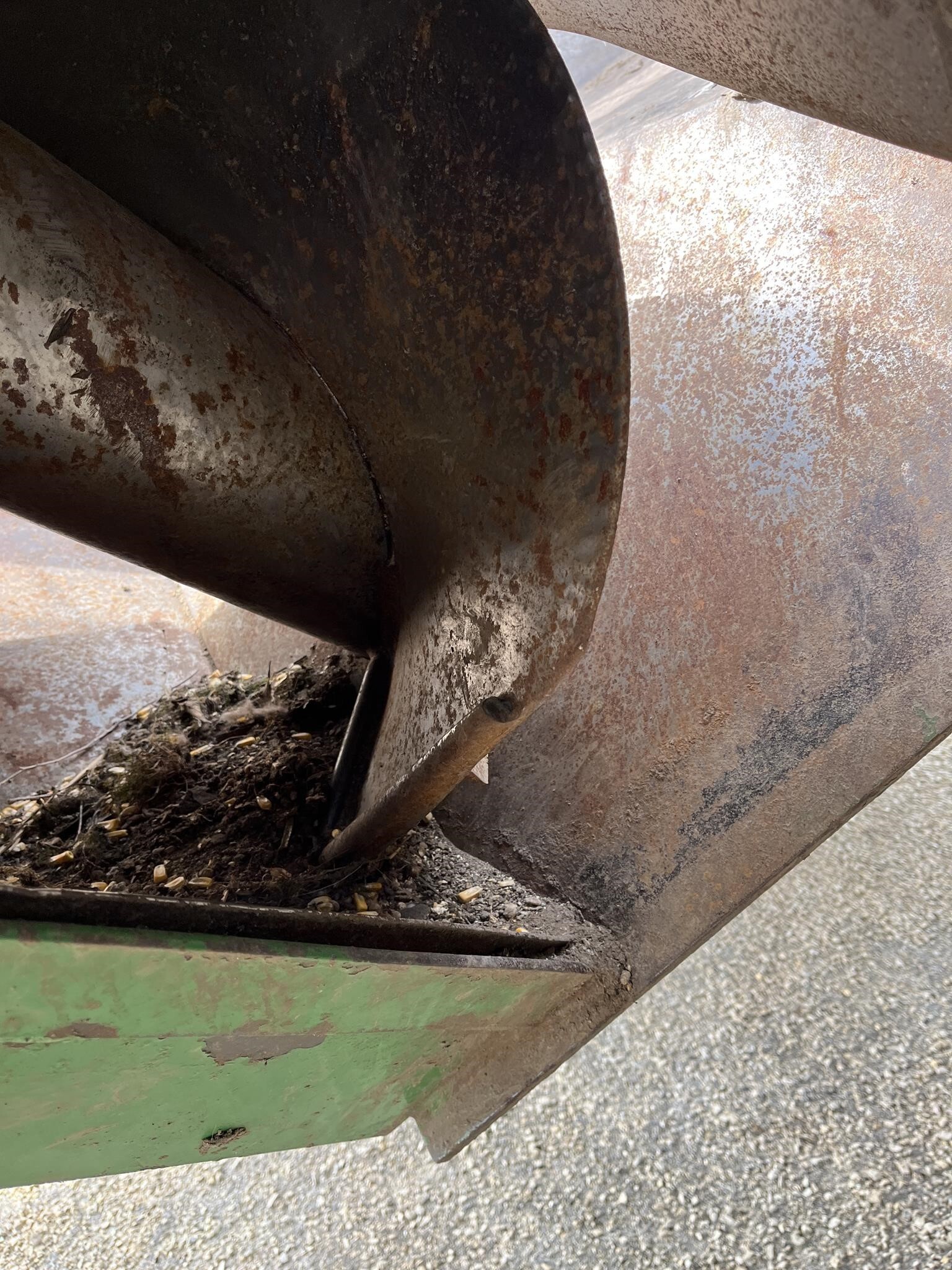 2011 J&M 1051-22S Grain Cart