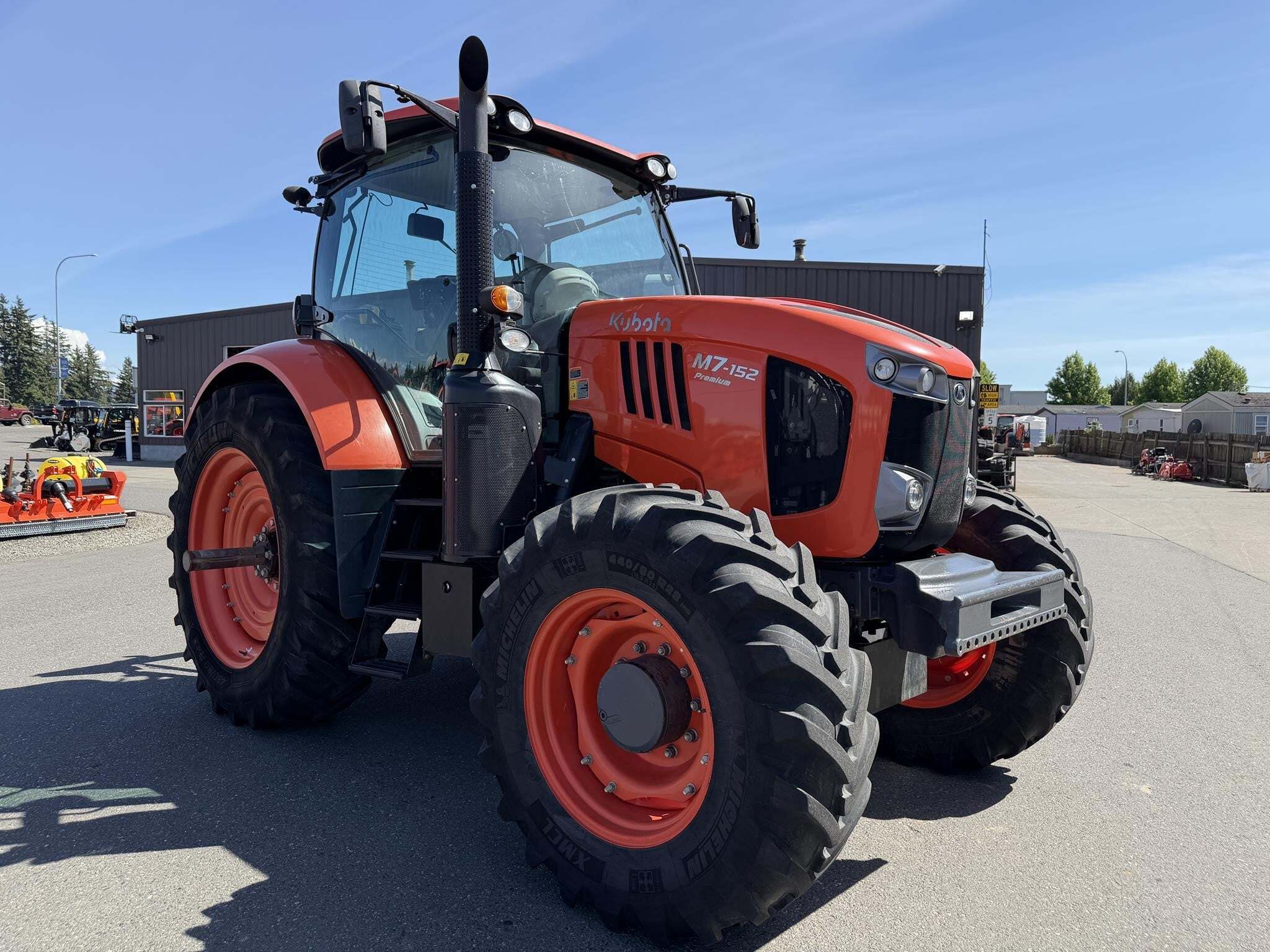 2022 Kubota M7-152 PREMIUM Tractor
