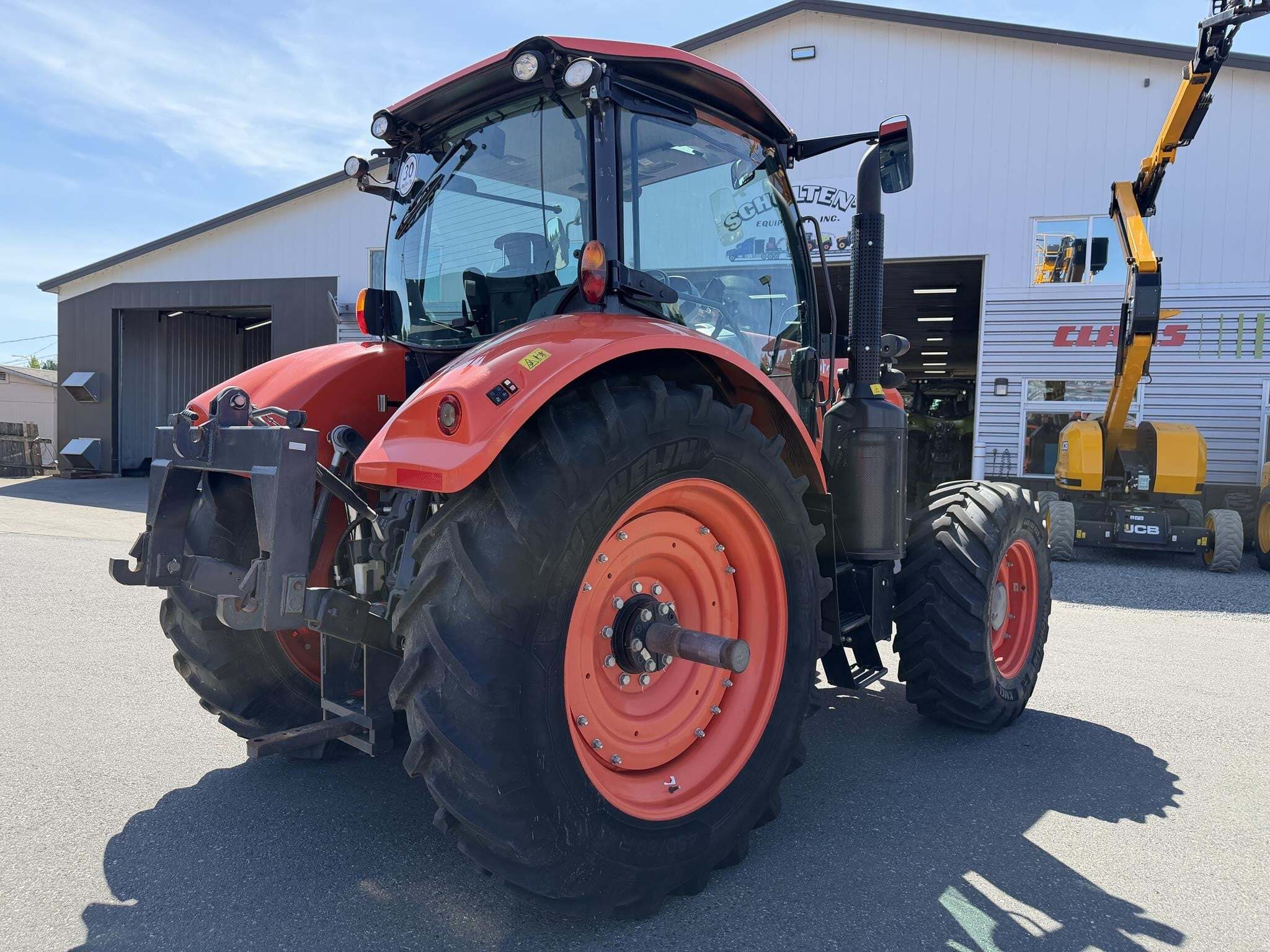 2022 Kubota M7-152 PREMIUM Tractor