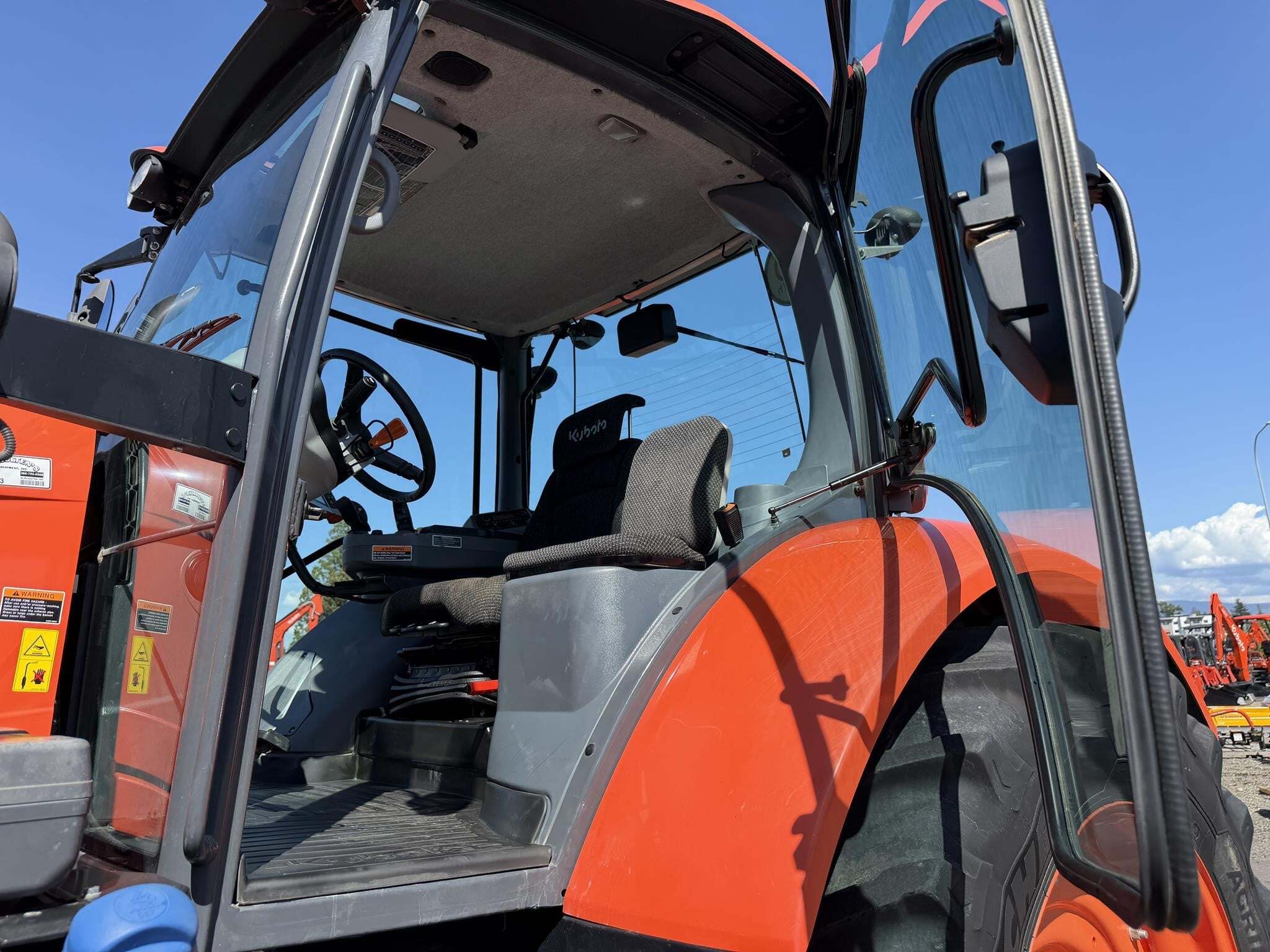 2022 Kubota M7-152 PREMIUM Tractor