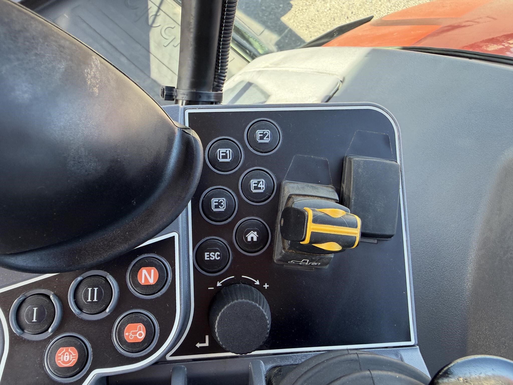 2022 Kubota M7-152 PREMIUM Tractor