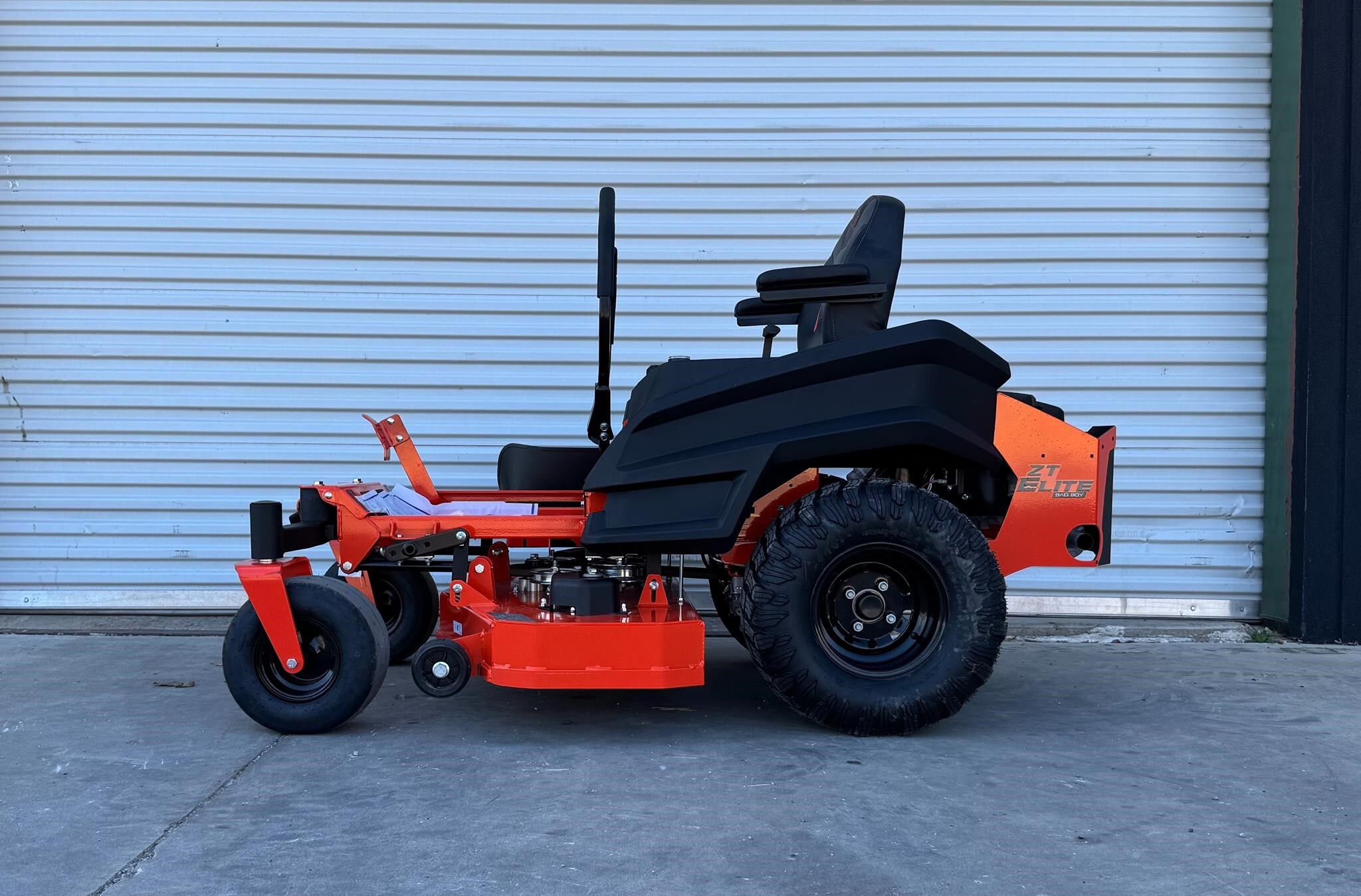 2026 Bad Boy ZT Elite 4800 Lawn Mower