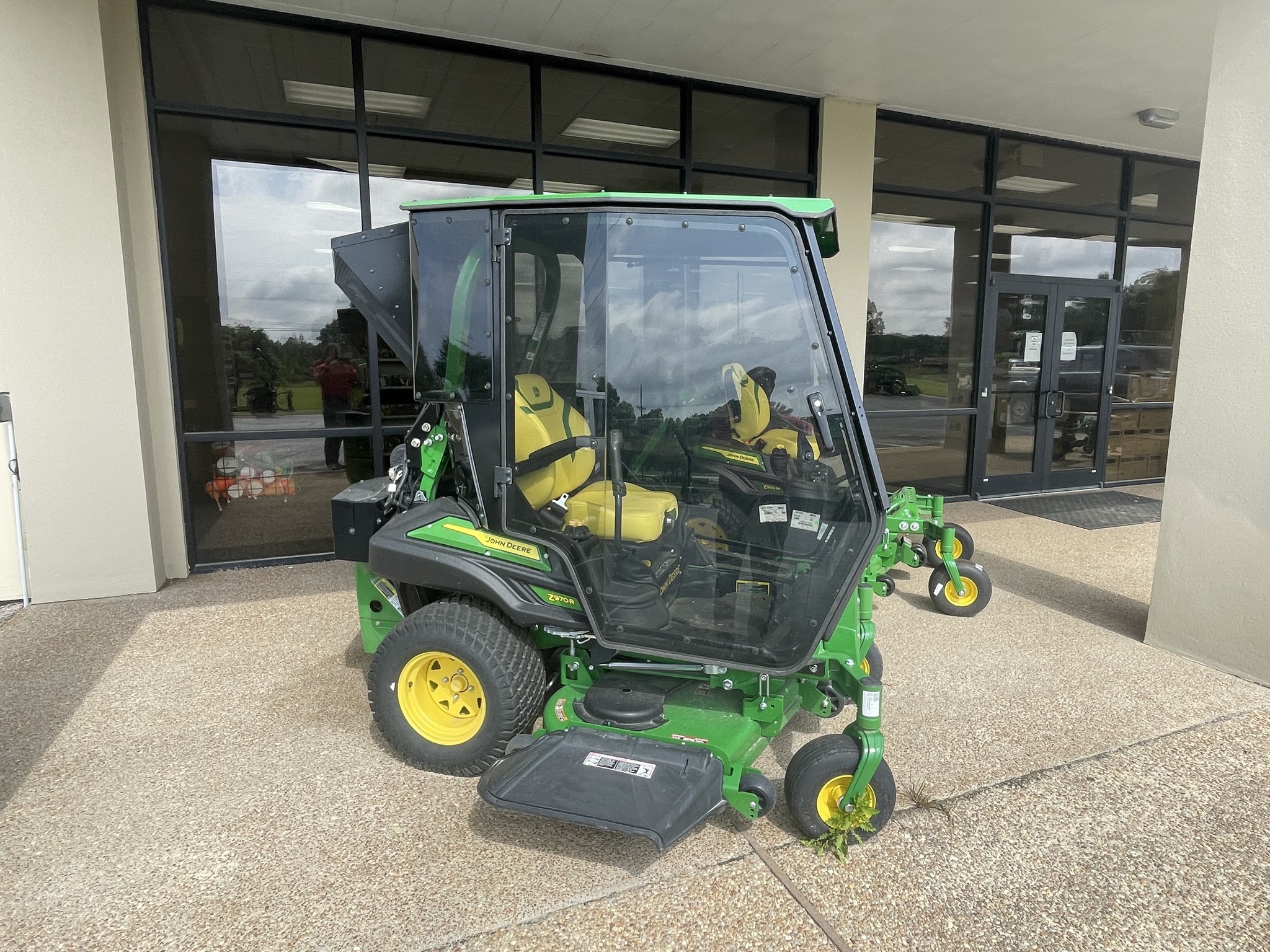 2024 John Deere Z970R Lawn Mower