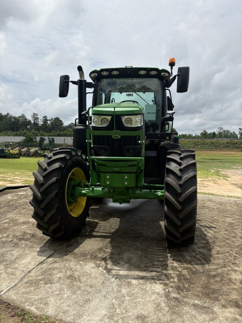 2024 John Deere 6R 195 Tractor