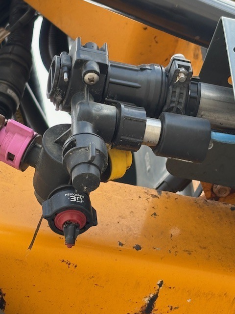 2016 Hagie STS12 Self-Propelled Sprayer