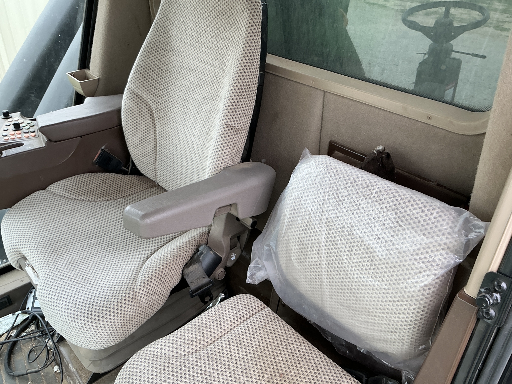 2019 John Deere CP690 Cotton Equipment