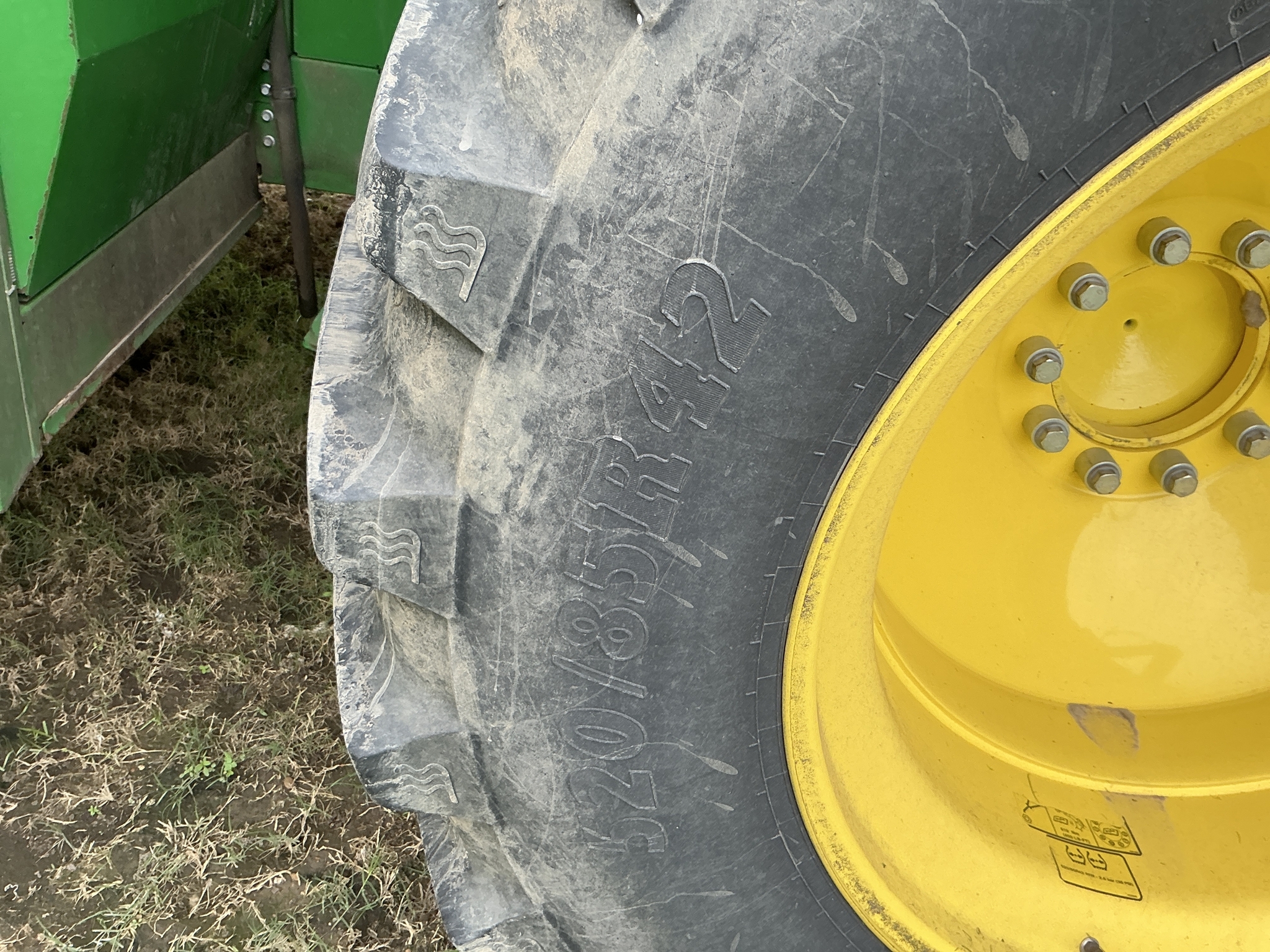 2019 John Deere CP690 Cotton Equipment