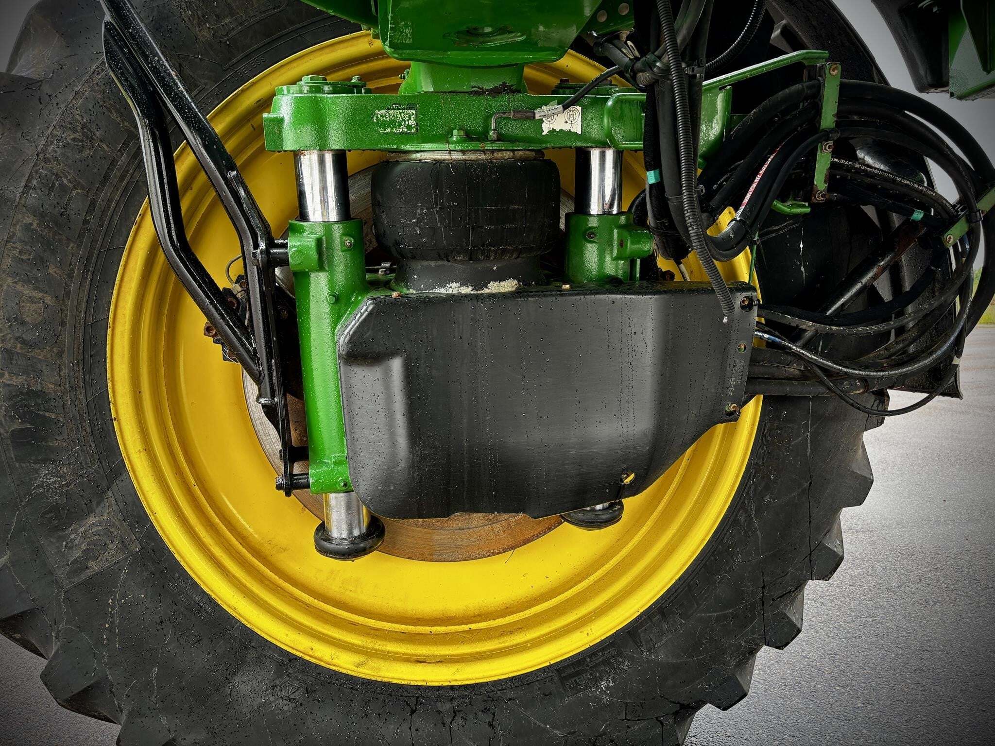 2018 John Deere R4045 Self-Propelled Sprayer