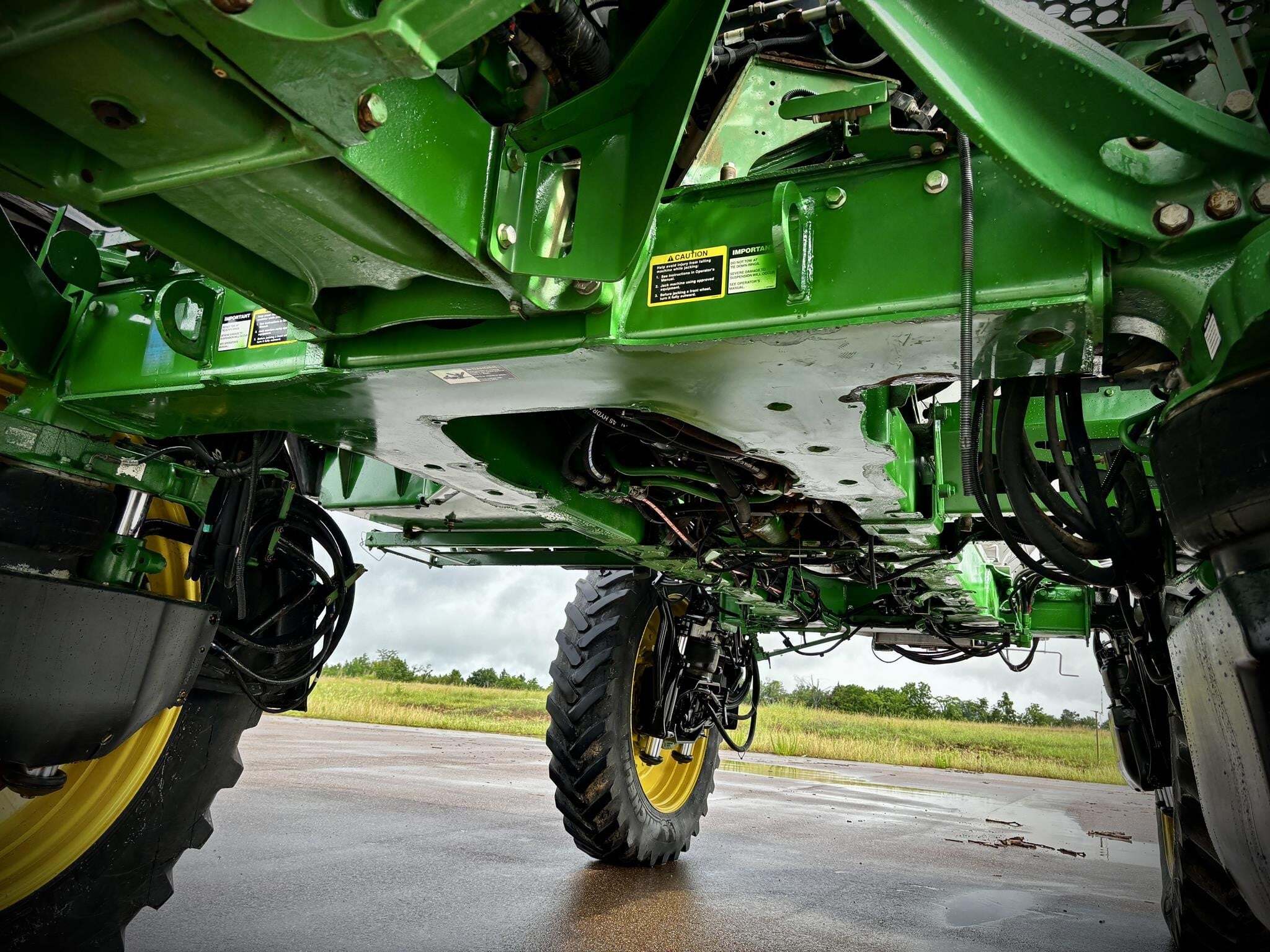 2018 John Deere R4045 Self-Propelled Sprayer