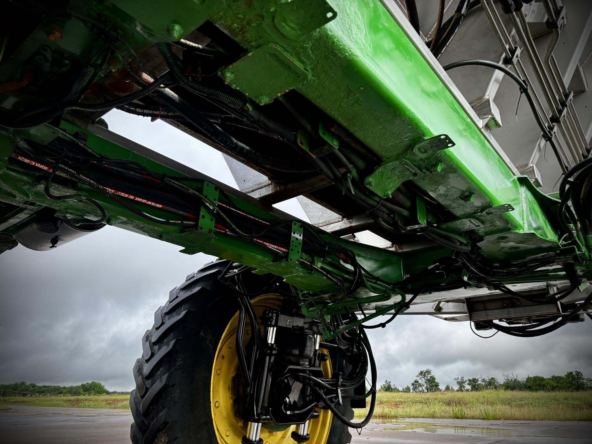 2018 John Deere R4045 Self-Propelled Sprayer