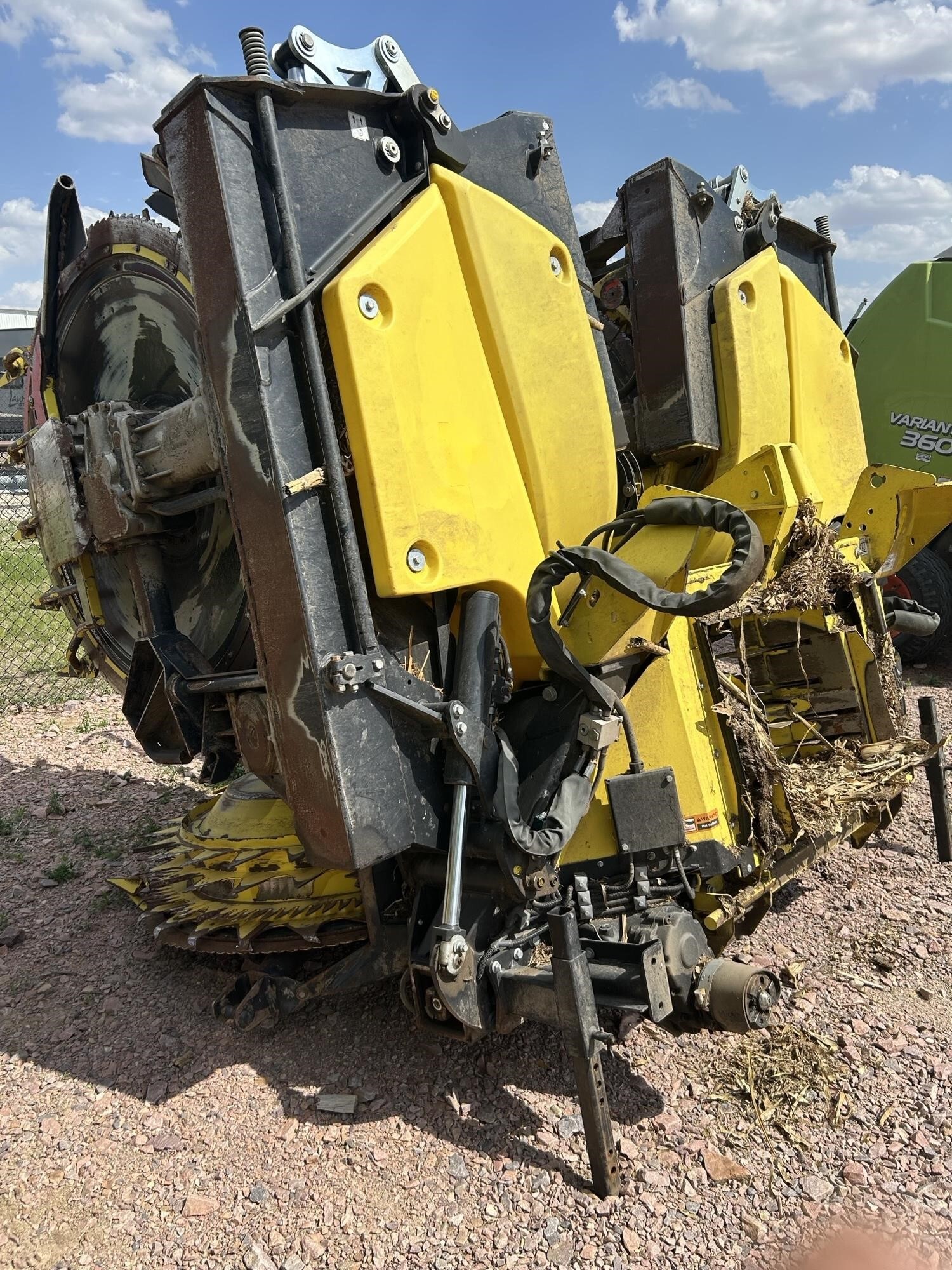 2019 John Deere 772 Corn Head