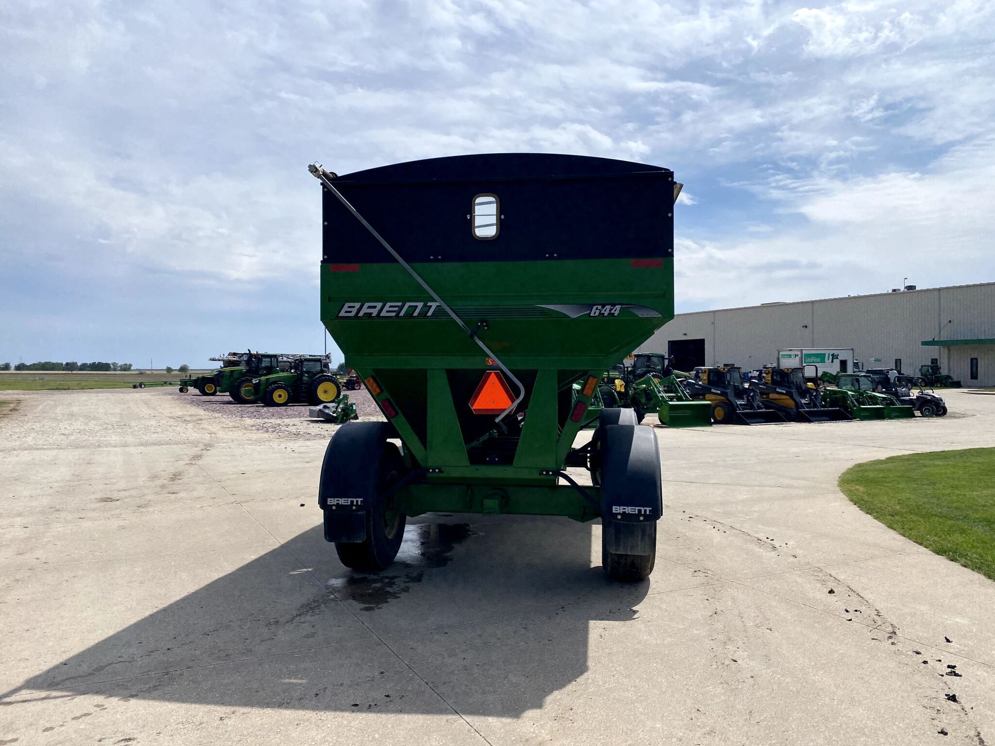 2011 Brent 644 Gravity Wagon
