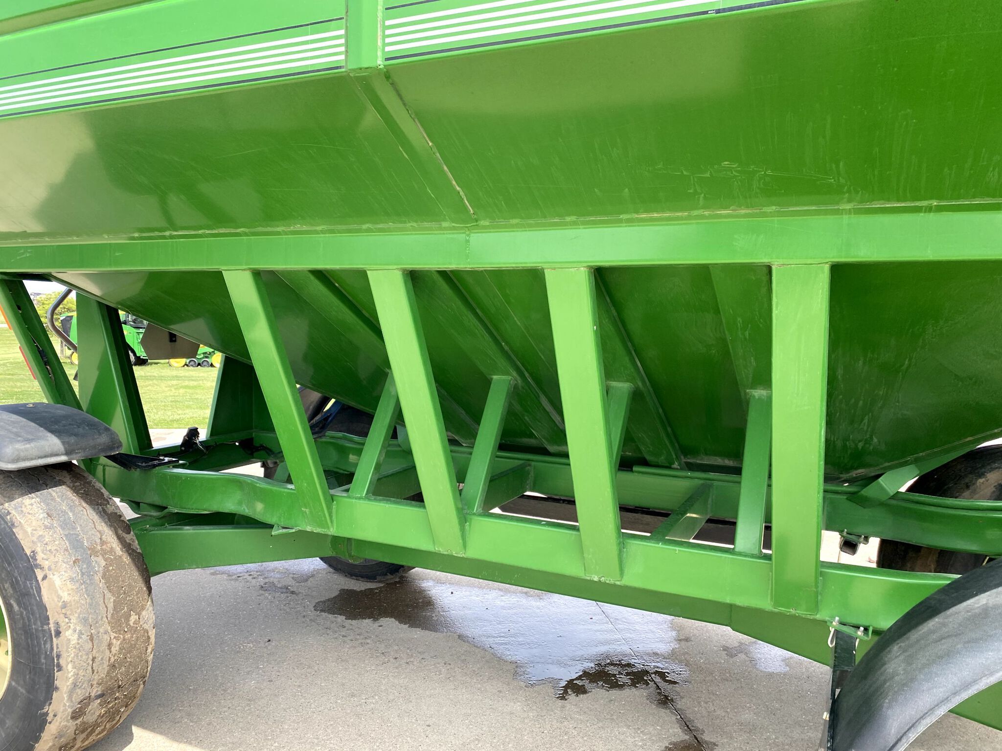 2011 Brent 644 Gravity Wagon