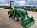 2018 John Deere 3033R Tractor
