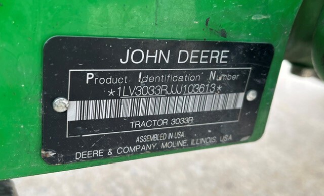 2018 John Deere 3033R Tractor