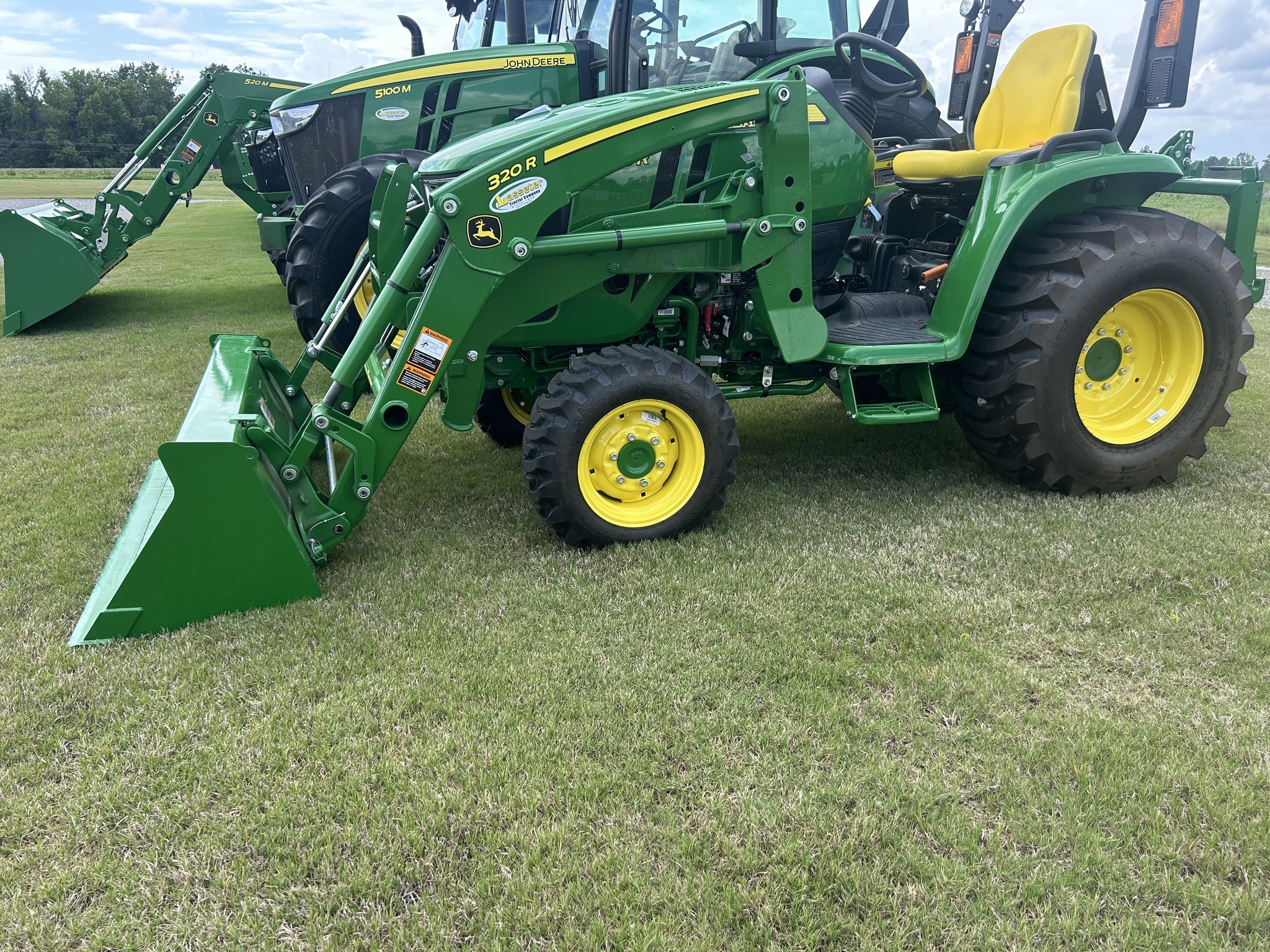 2025 John Deere 3039R Tractor