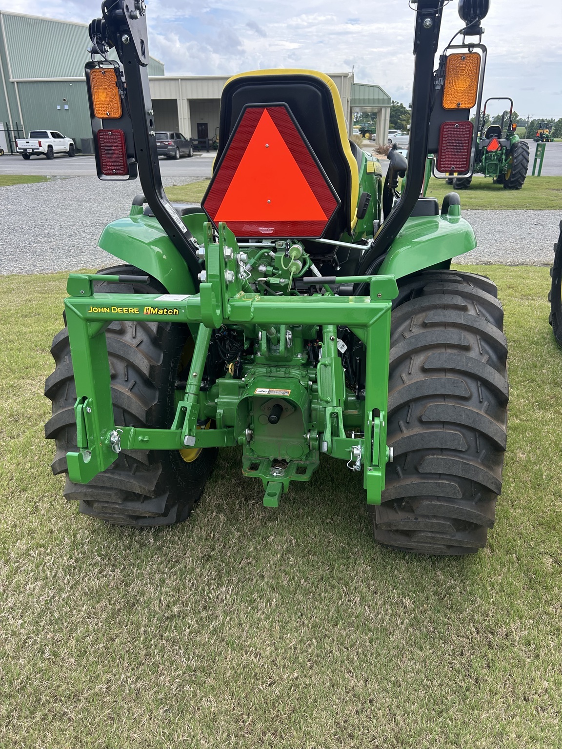 2025 John Deere 3039R Tractor